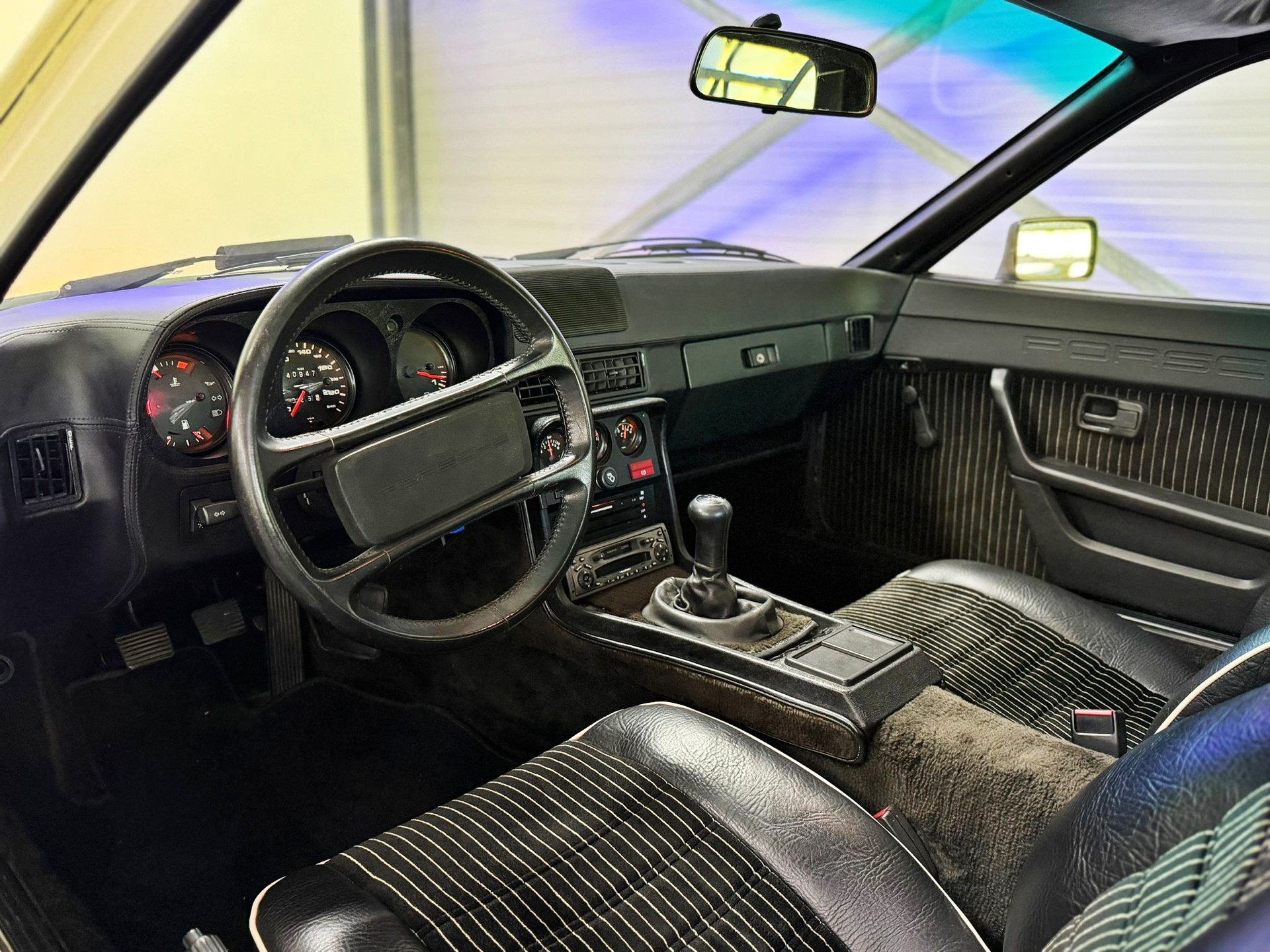 PORSCHE 924Sondermodell LE MANS / Veteranenfahrzeug-image-10