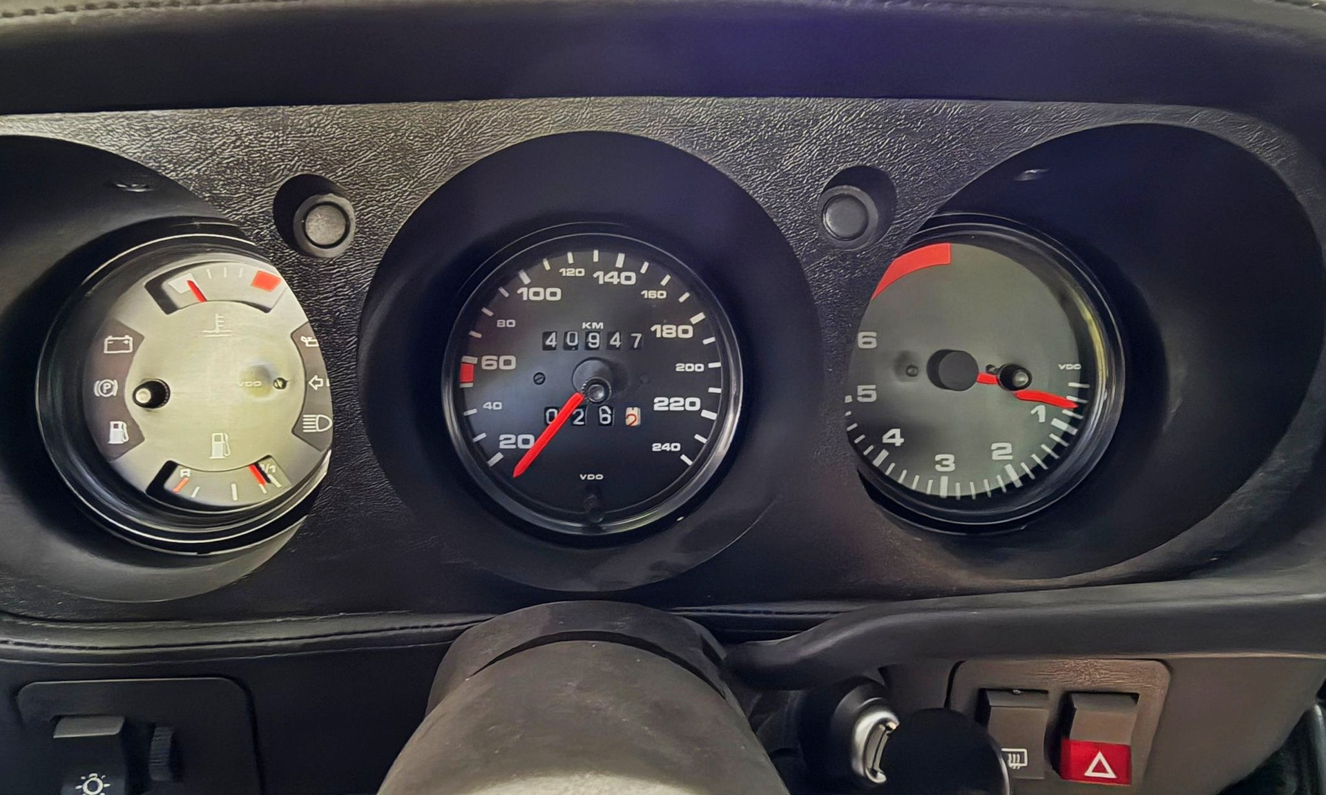 PORSCHE 924Sondermodell LE MANS / Veteranenfahrzeug-image-16