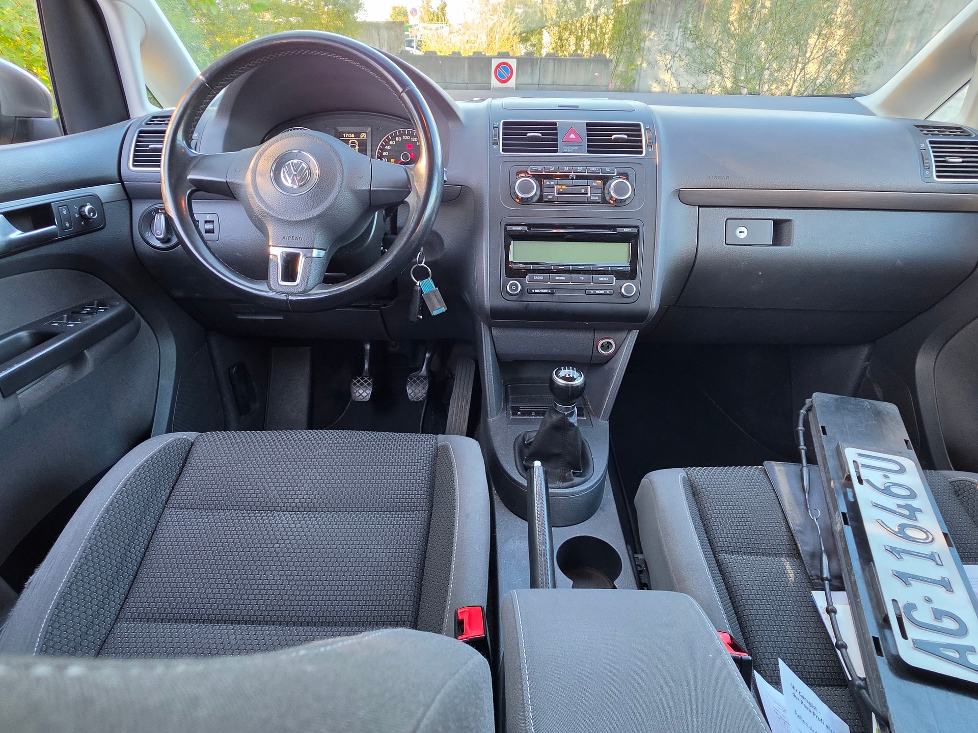 VW Touran 1.2 TSI BlueMotion Technology Comfortline-image-10