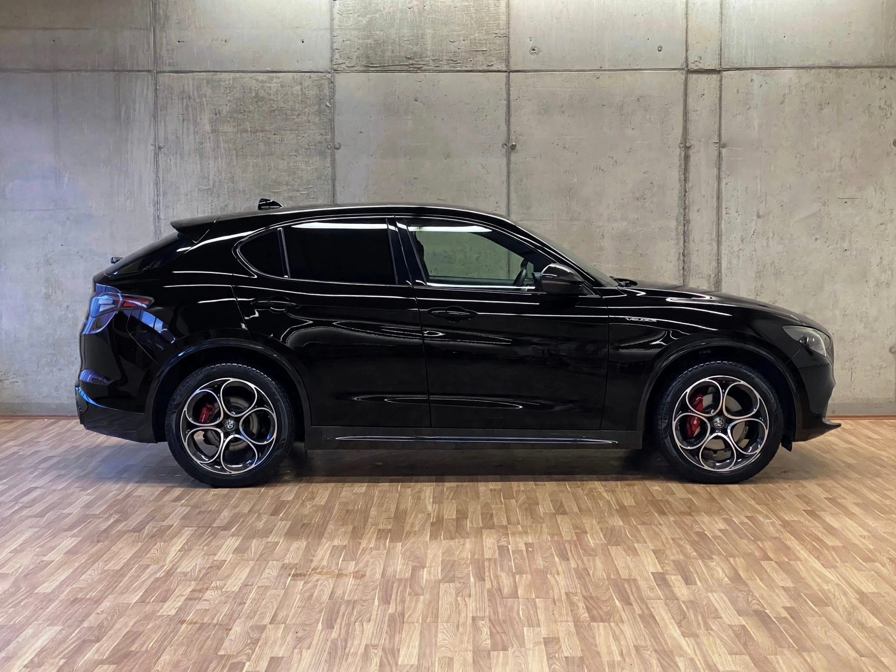 ALFA ROMEO Stelvio 2.0TB *Swiss*Veloce*Q4*Automatica*Facelift*-image-26