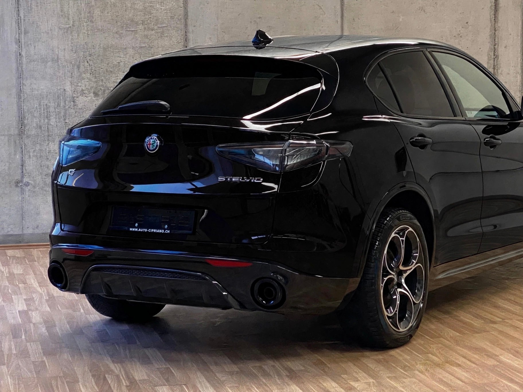 ALFA ROMEO Stelvio 2.0TB *Swiss*Veloce*Q4*Automatica*Facelift*-image-28