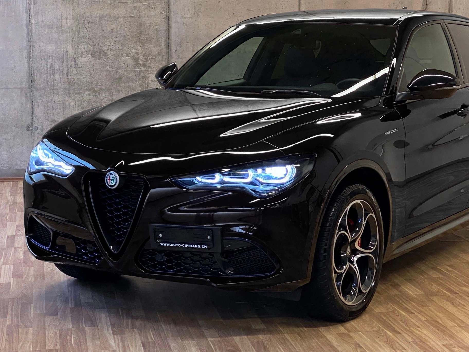 ALFA ROMEO Stelvio 2.0TB *Swiss*Veloce*Q4*Automatica*Facelift*-image-13