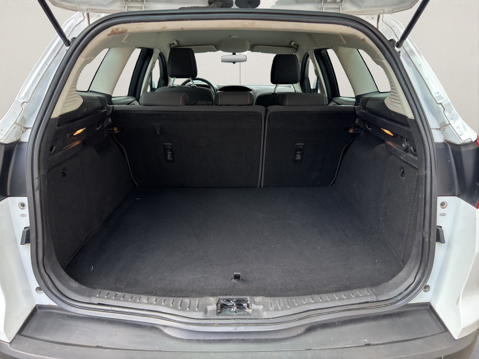 FORD Focus 1.6 TDCi Trend-image-15