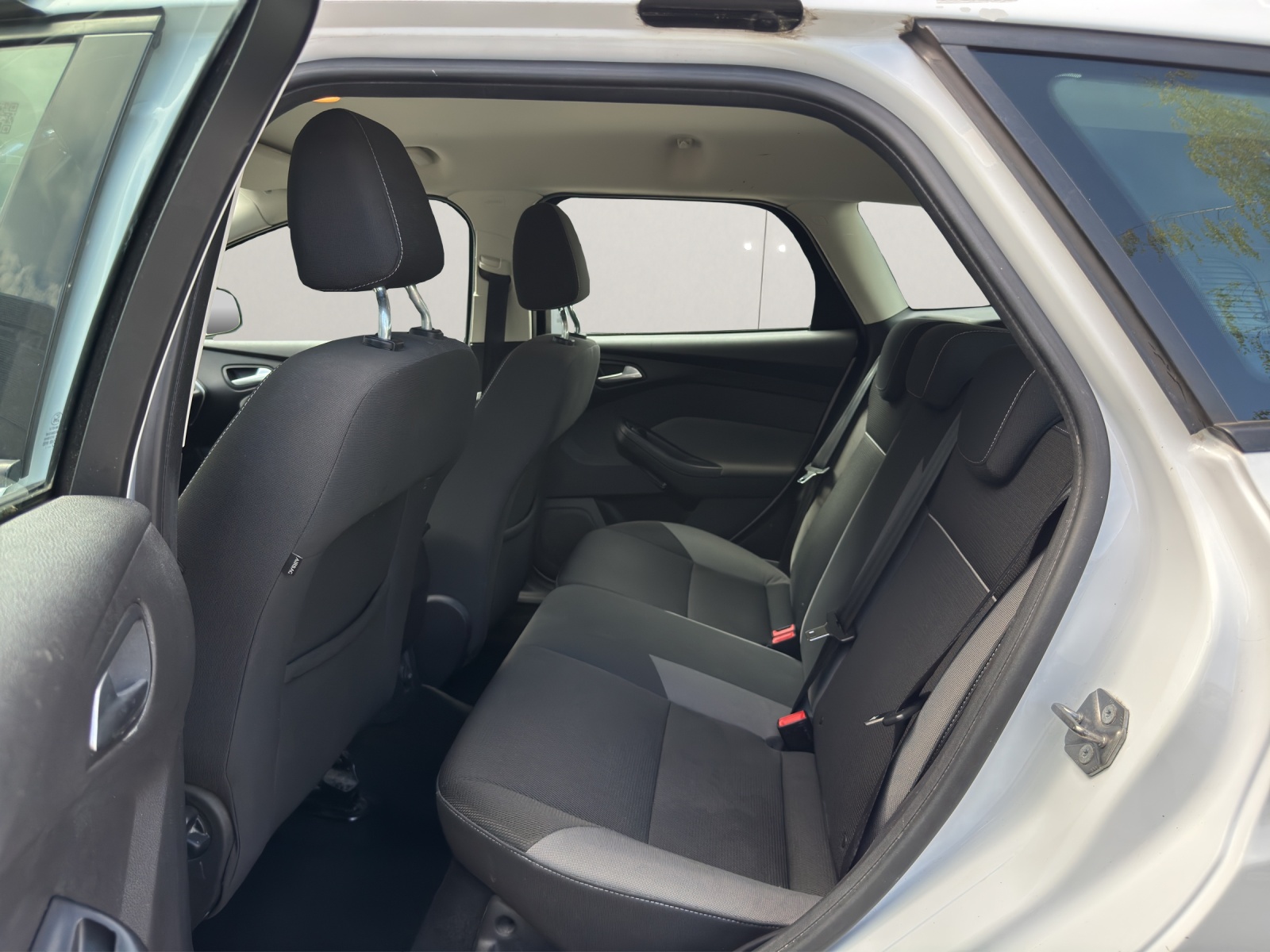 FORD Focus 1.6 TDCi Trend-image-12