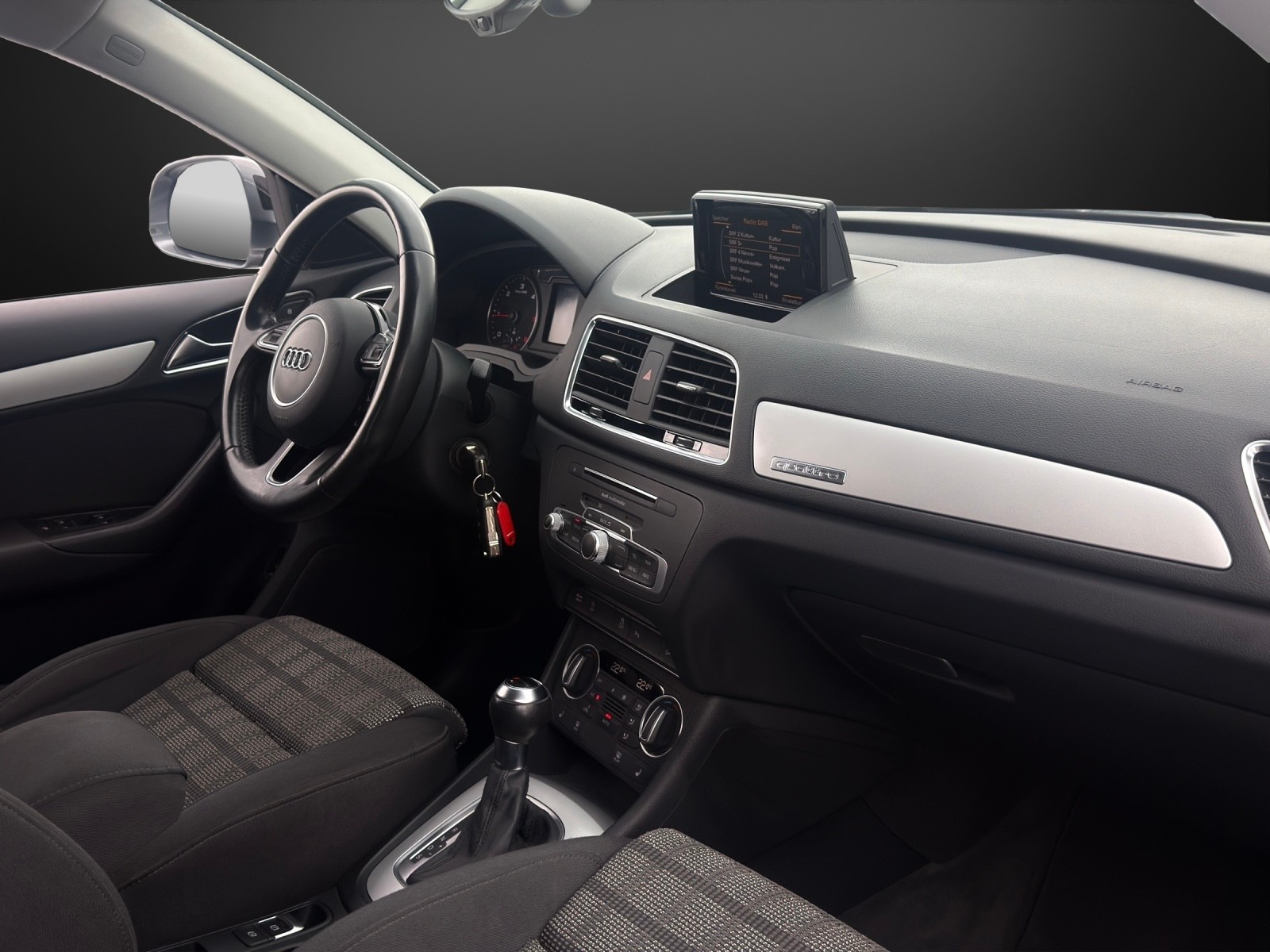 AUDI Q3 2.0 TDI sport quattro S-tronic mit 184 PS-image-9