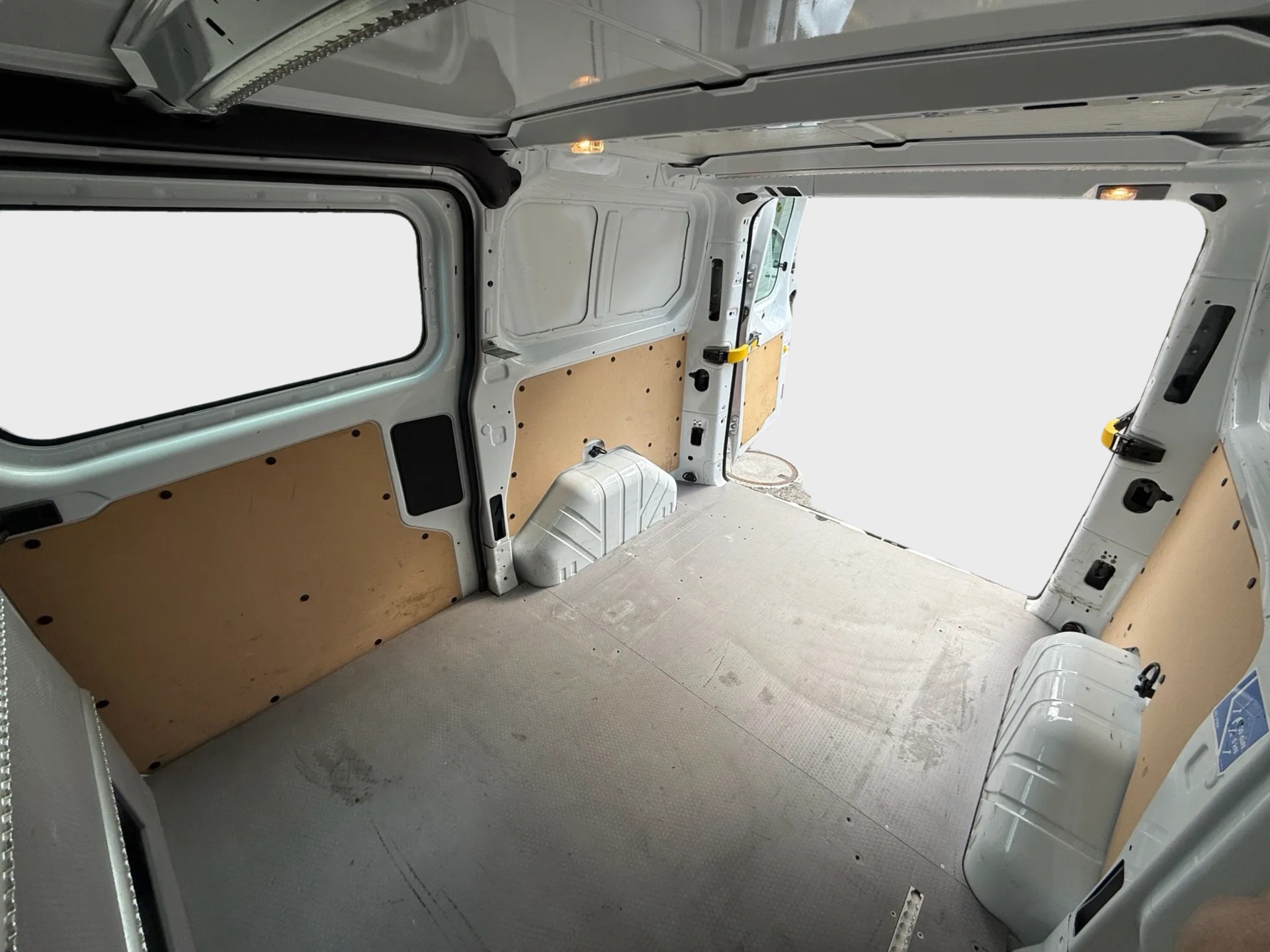 FORD Transit Custom Van 320 L1H1 *Frisch ab MFK bei übergabe*Frisch ab Service*Rückfahrkamera*8Fach Bereift*Navigation*Tempomat*-image-12