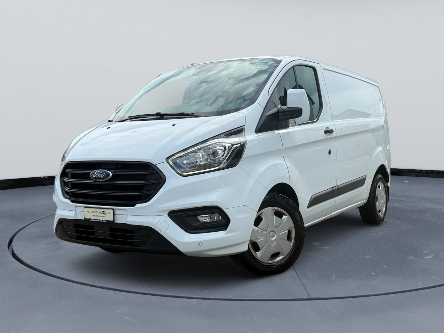 FORD Transit Custom Van 320 L1H1 *Frisch ab MFK bei übergabe*Frisch ab Service*Rückfahrkamera*8Fach Bereift*Navigation*Tempomat*-image-0