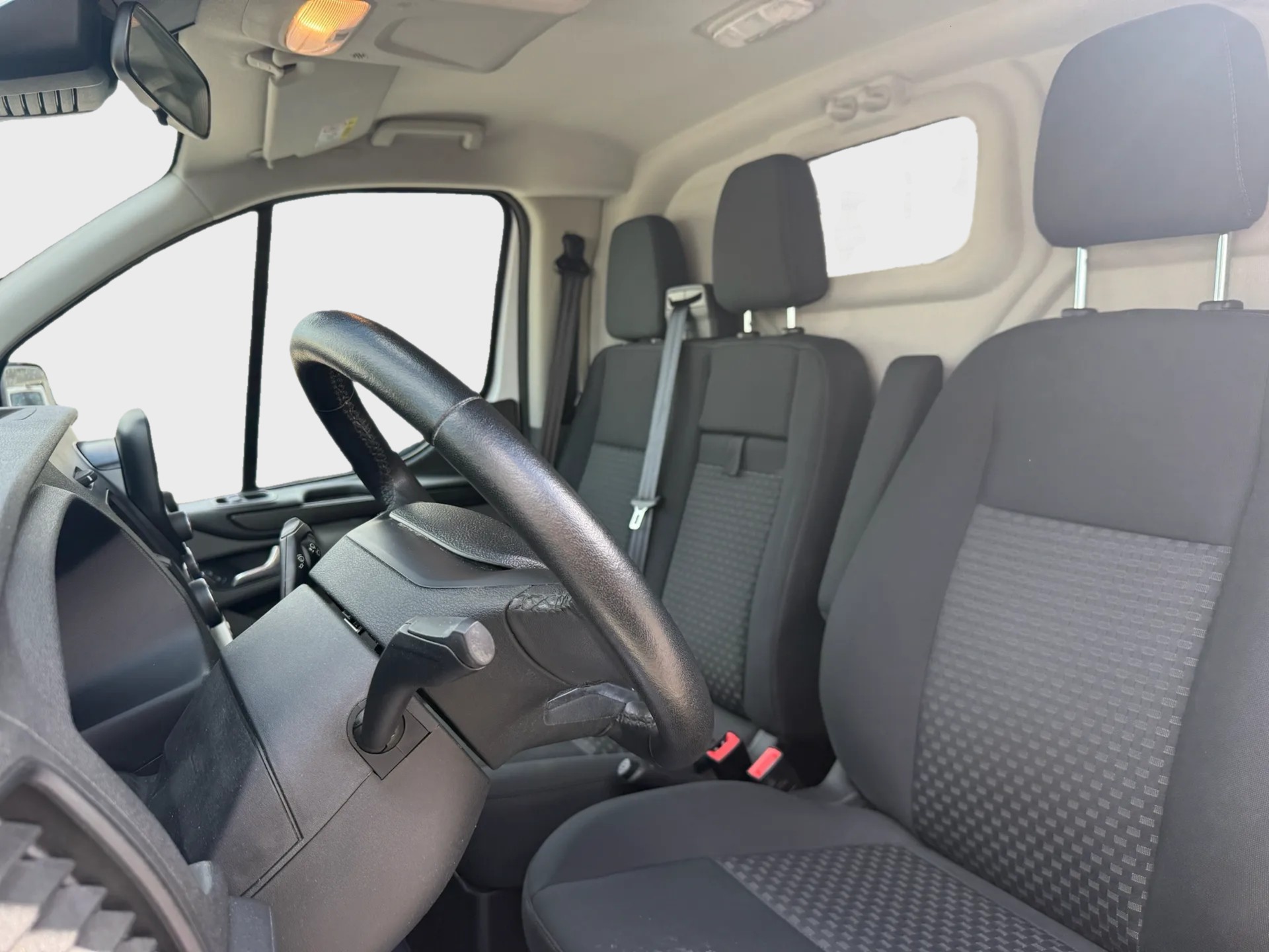 FORD Transit Custom Van 320 L1H1 *Frisch ab MFK bei übergabe*Frisch ab Service*Rückfahrkamera*8Fach Bereift*Navigation*Tempomat*-image-11