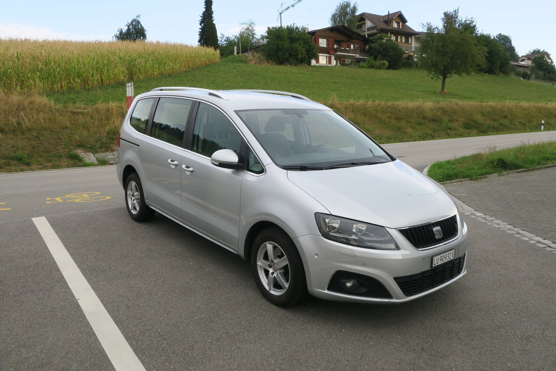 SEAT Alhambra 2.0 TDI DSG Automat-image-0