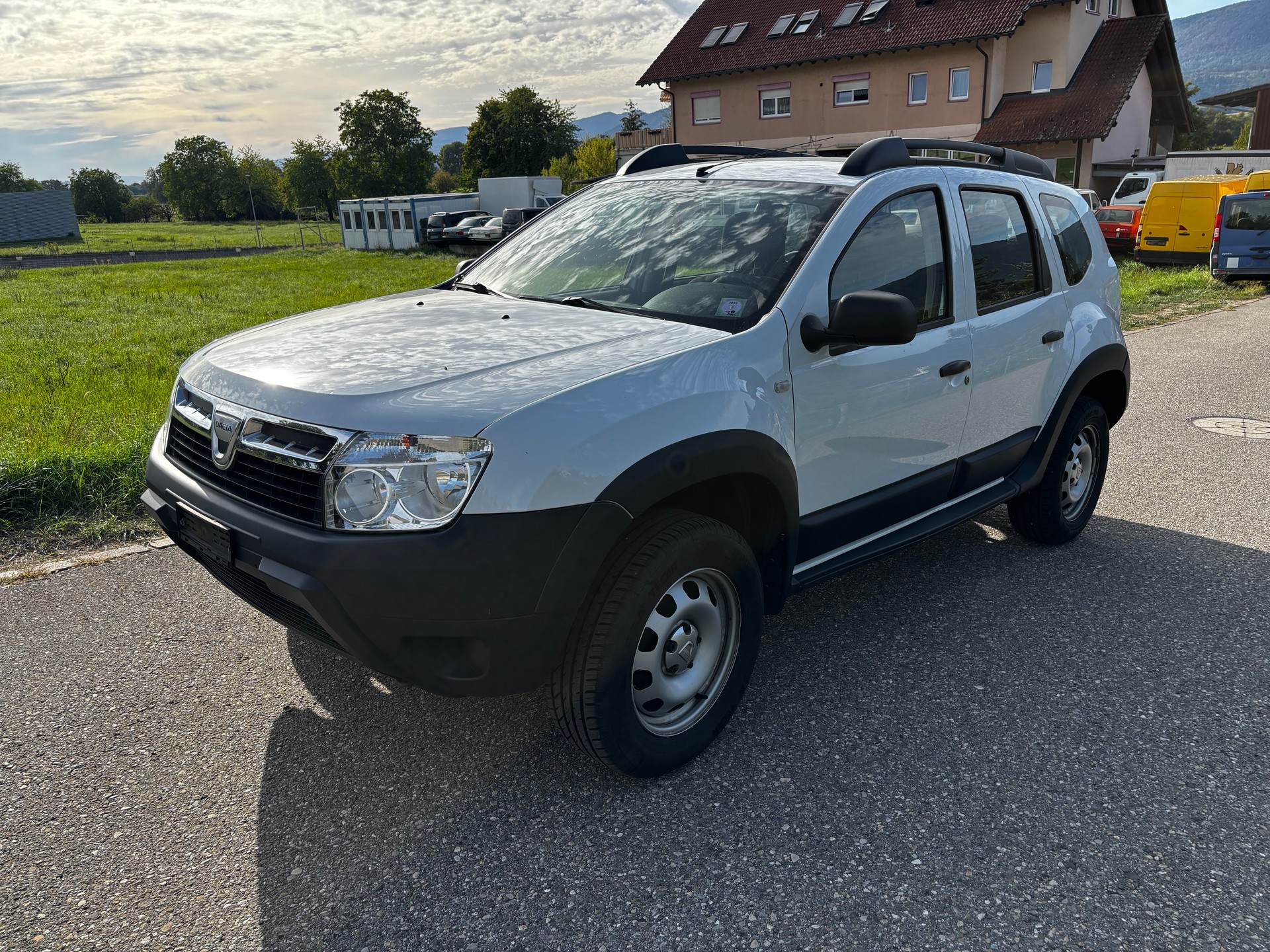 DACIA Duster 1.6 City 4x2-image-1