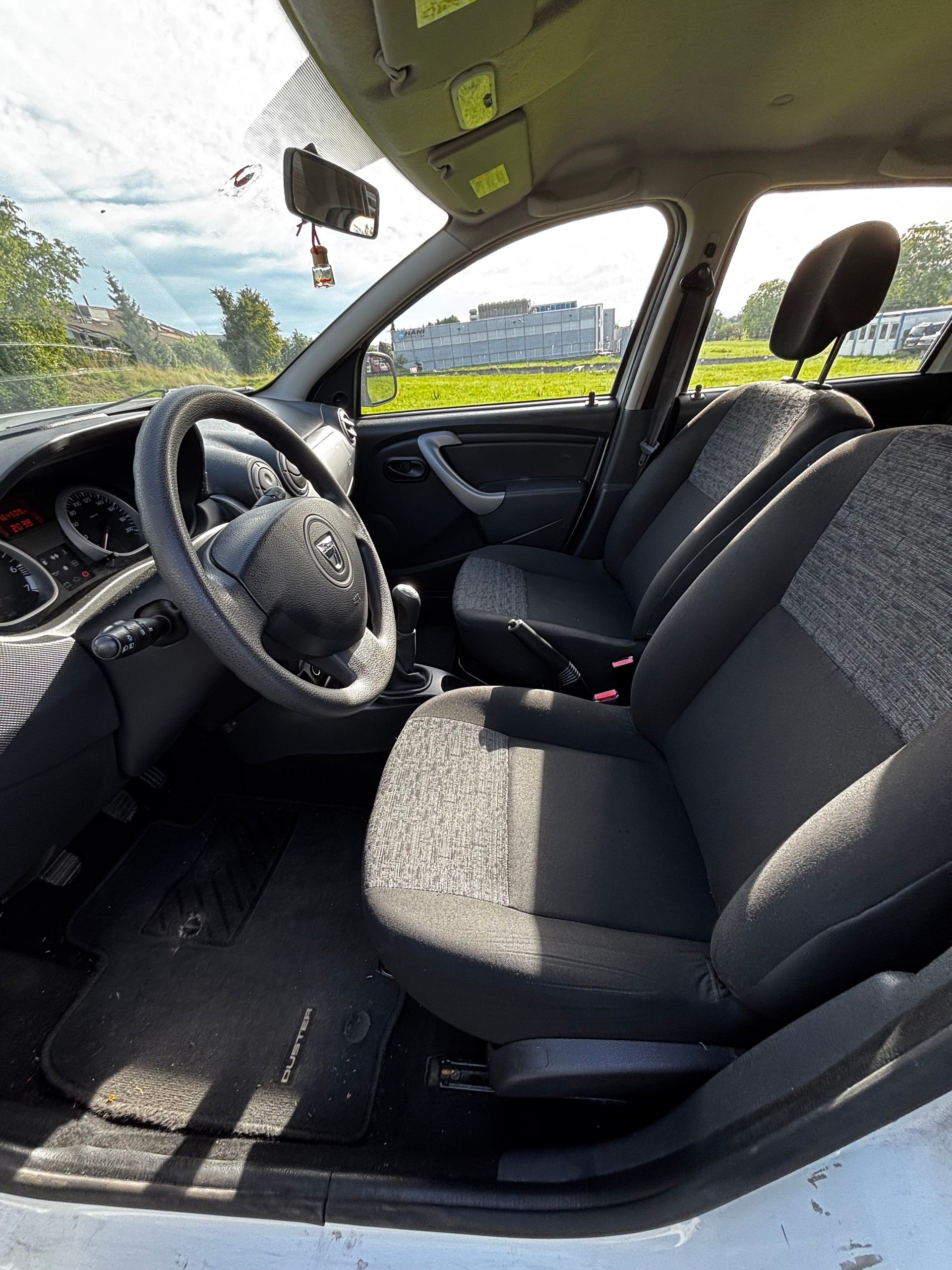 DACIA Duster 1.6 City 4x2-image-7