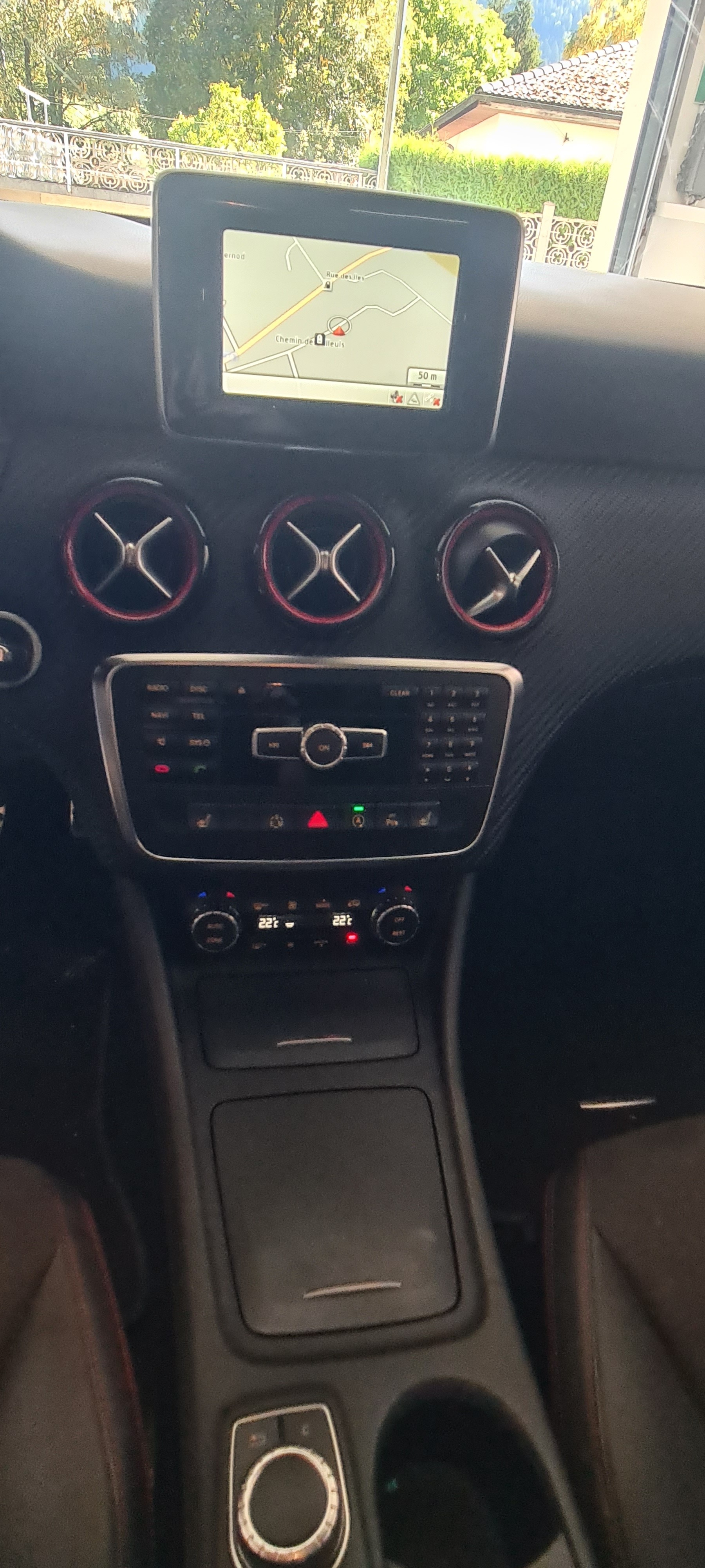 MERCEDES-BENZ A 250 Sport 4Matic 7G-DCT-image-11