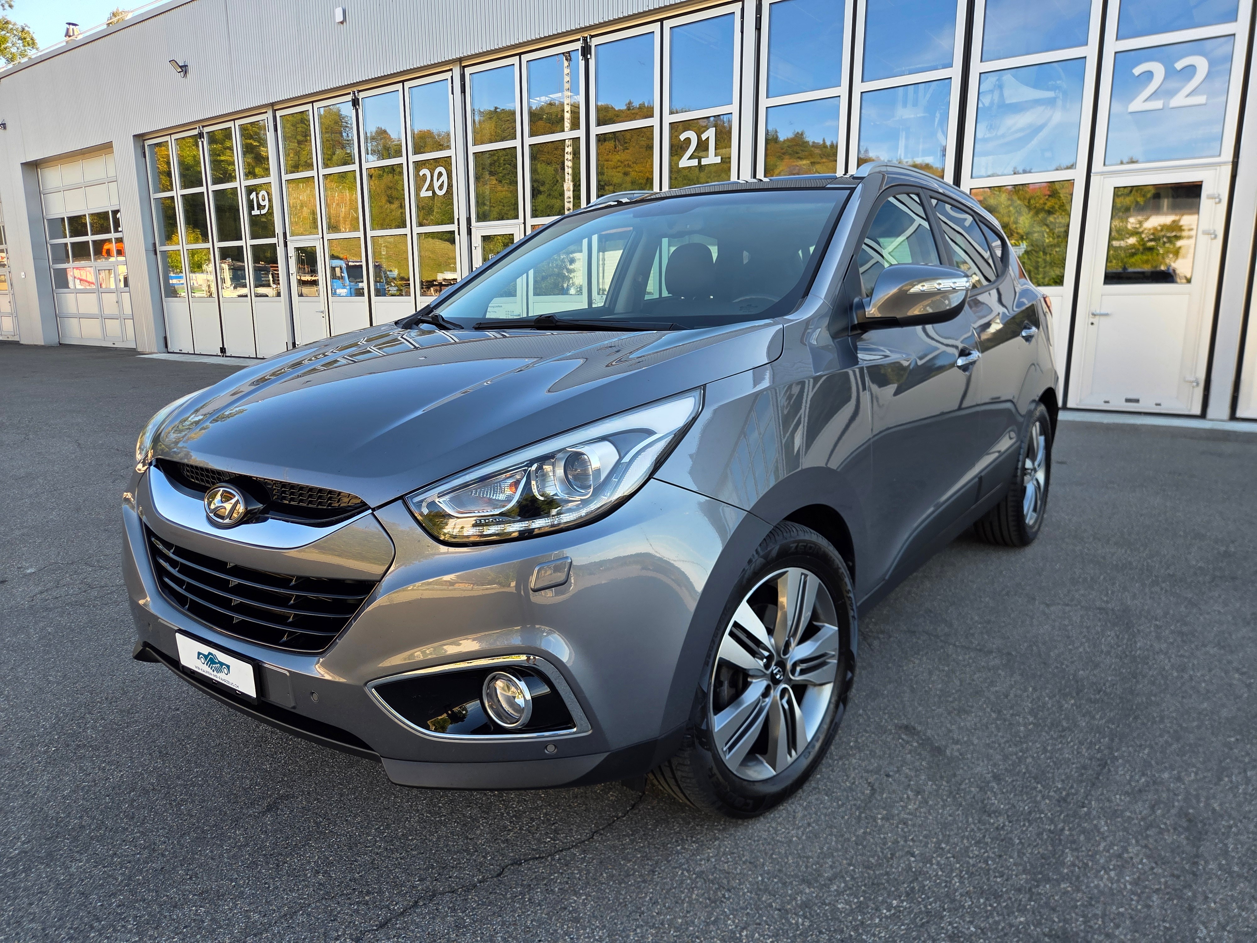 Car photo