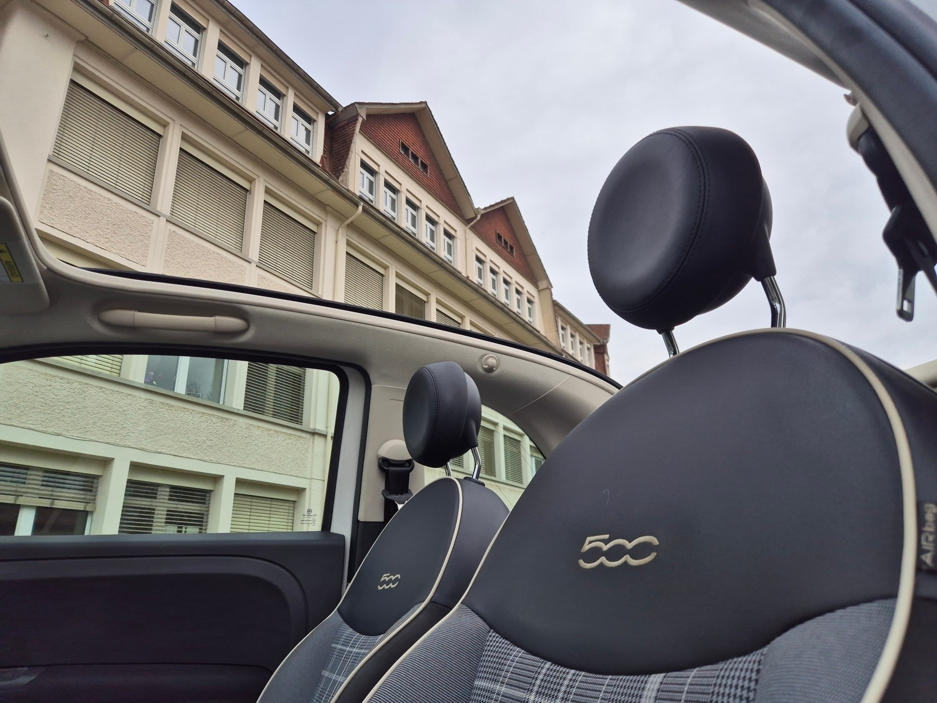 FIAT 500C 1.2 Lounge-image-11