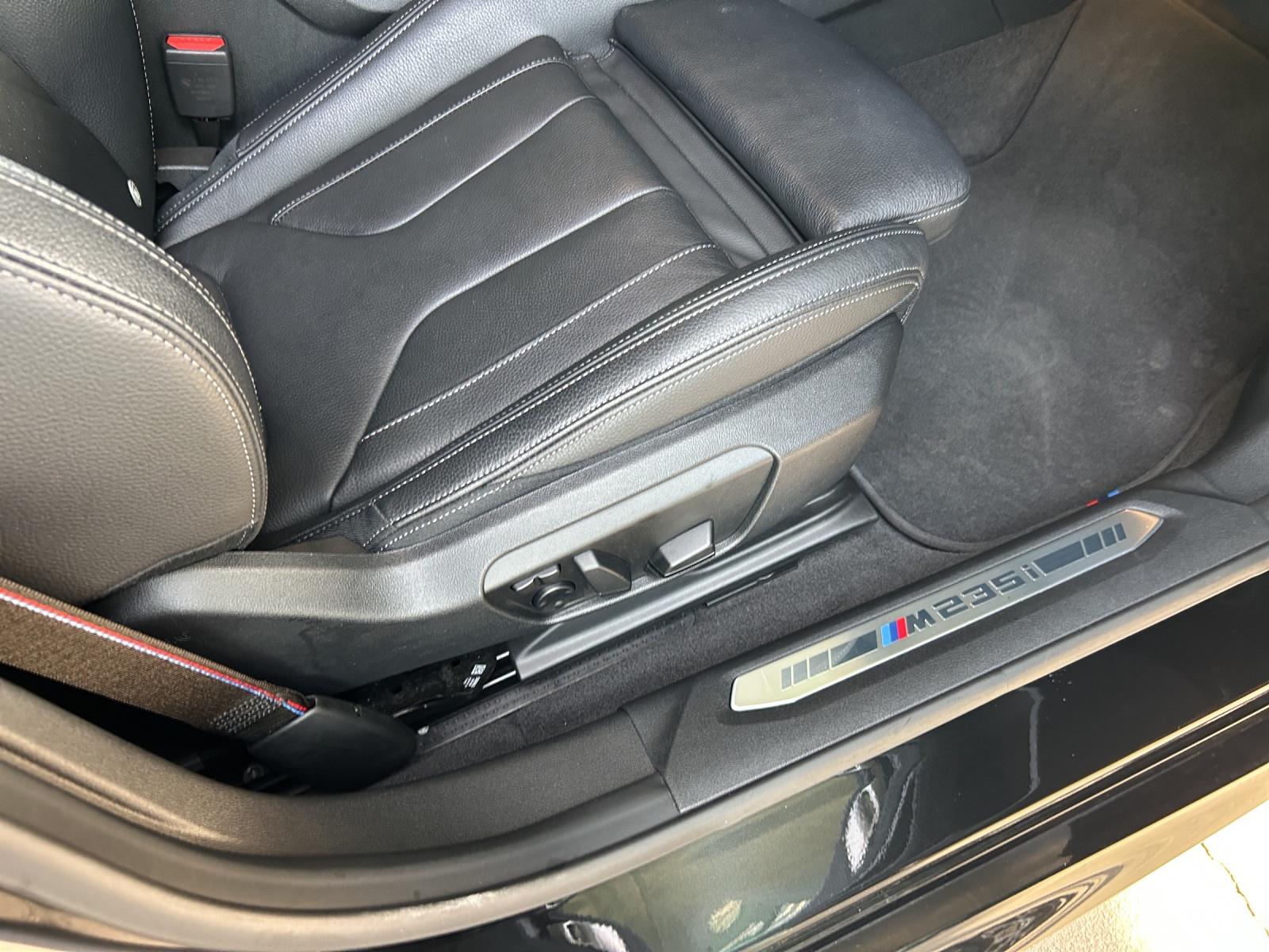 BMW M235i xDrive Gran Coupé-image-18