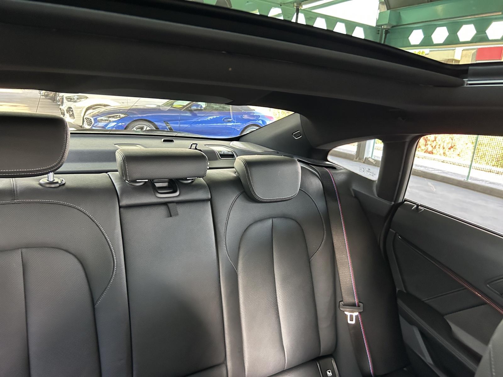 BMW M235i xDrive Gran Coupé-image-28