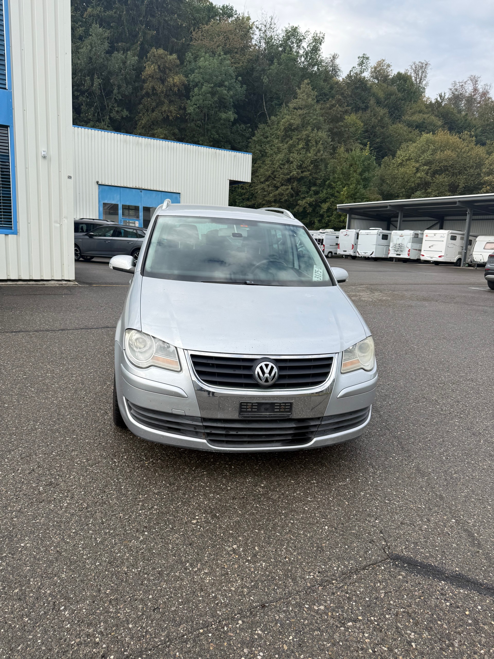VW Touran 1.4 TSI Highline-image-2
