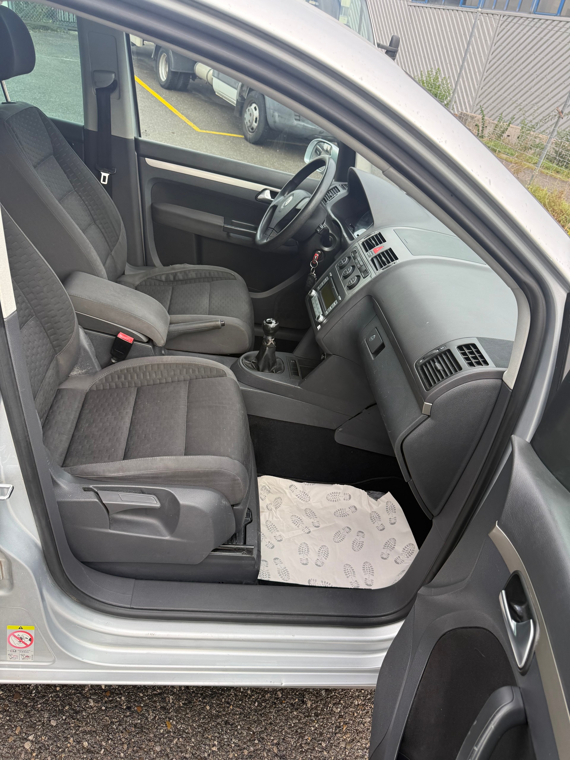 VW Touran 1.4 TSI Highline-image-6