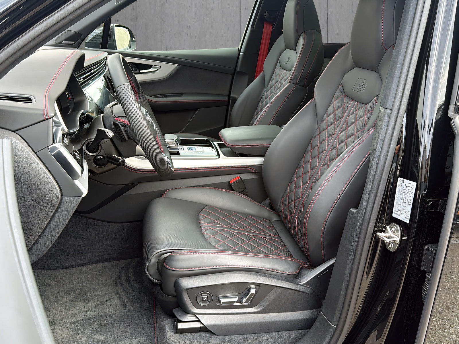 AUDI SQ7 TFSI quattro*Keramik-Bremsen,B&O Advanced,VOLL Np.Fr.203'600.--image-8