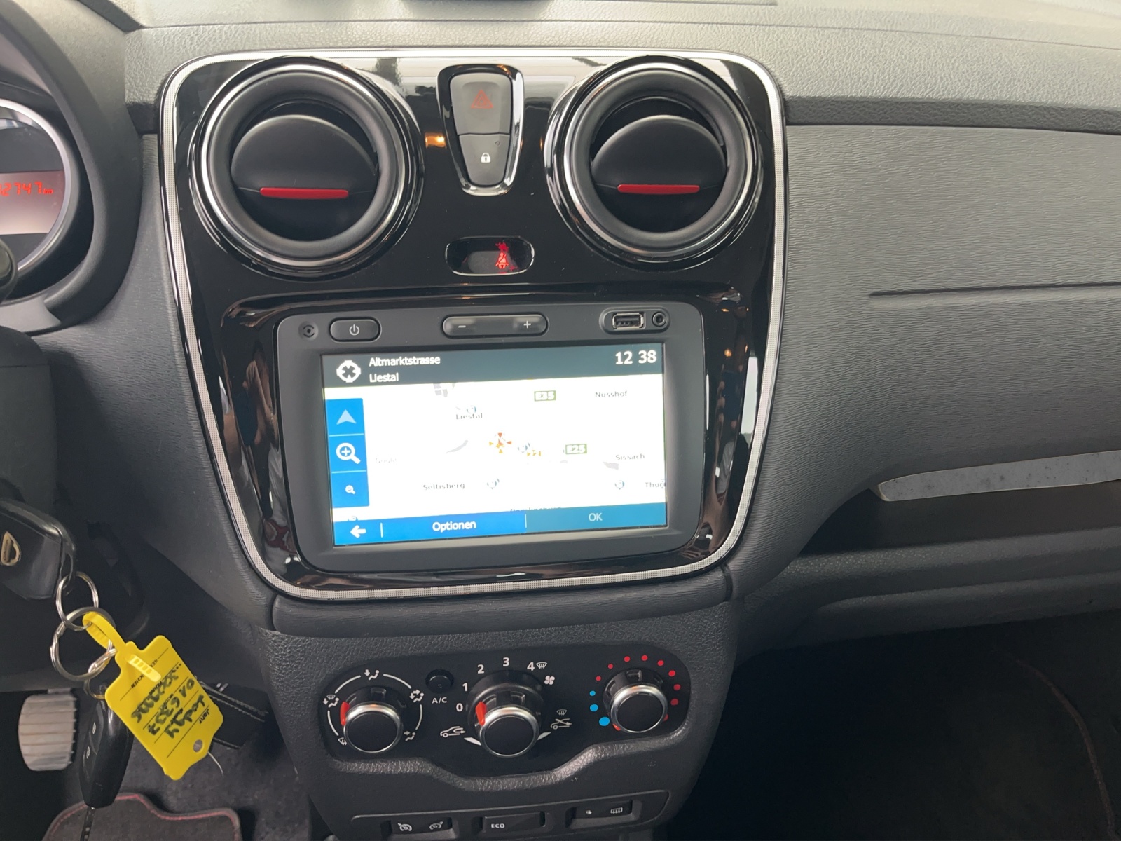DACIA Lodgy 1.6 Stepway 7PL-image-9