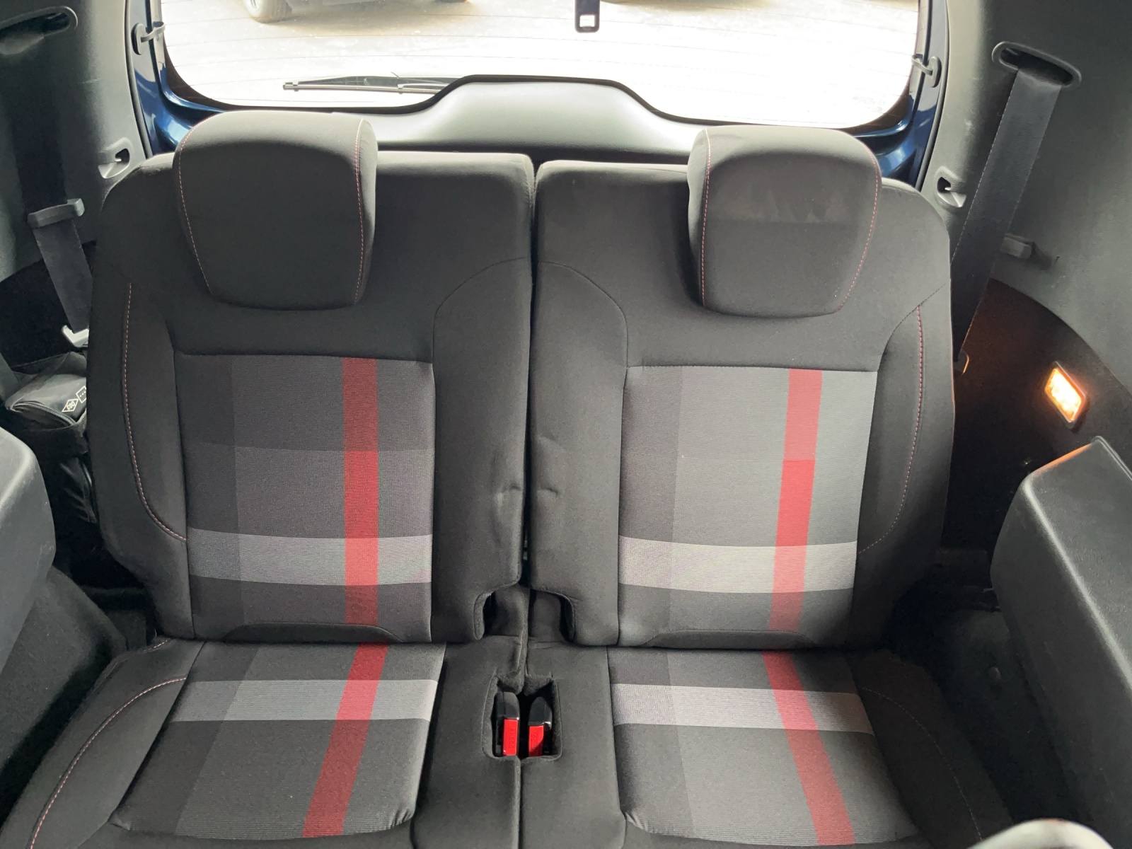 DACIA Lodgy 1.6 Stepway 7PL-image-12