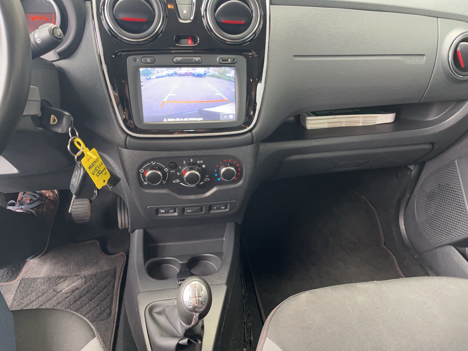 DACIA Lodgy 1.6 Stepway 7PL-image-10