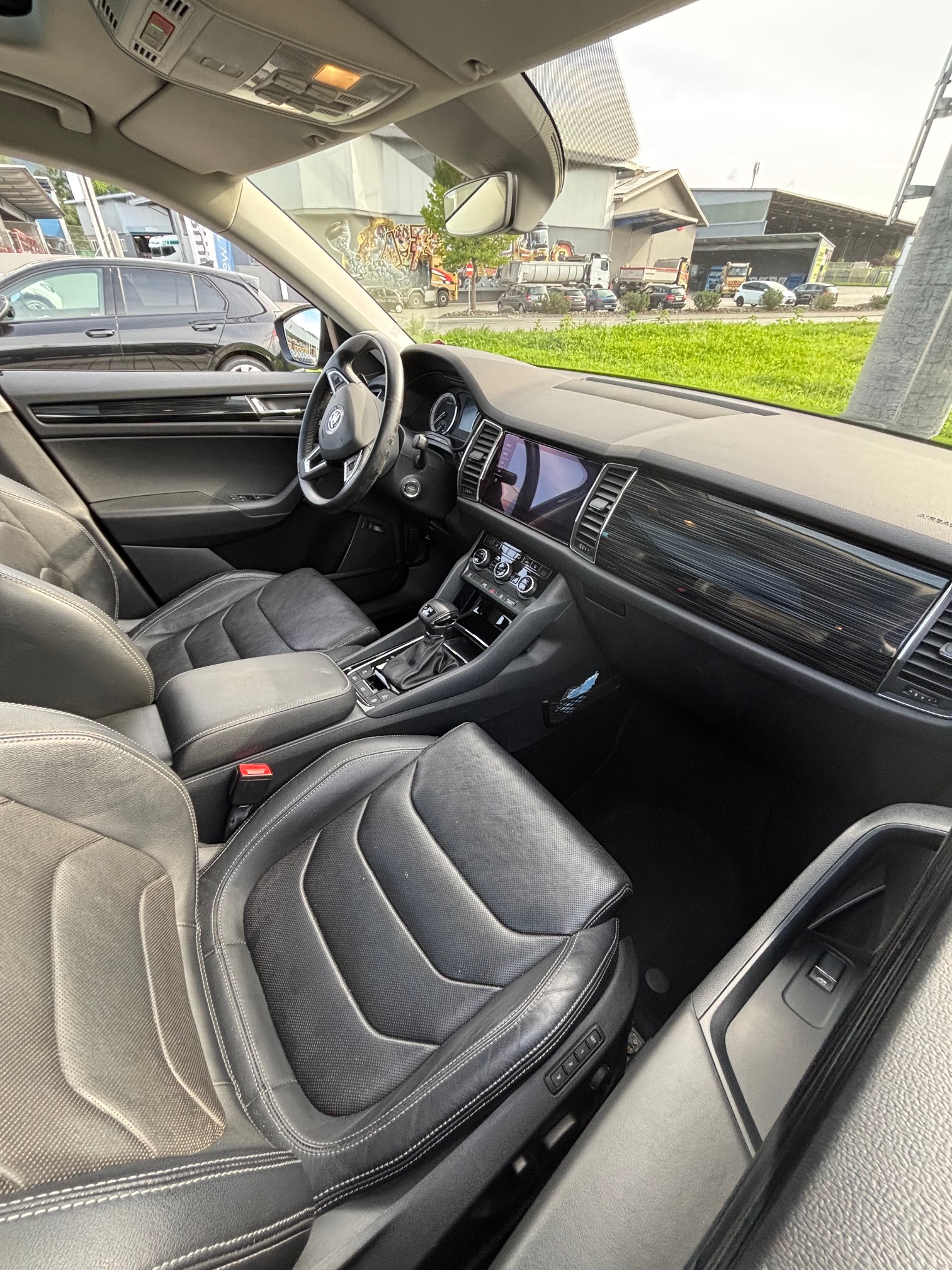 SKODA 2.0 TSI Style DSG-image-4