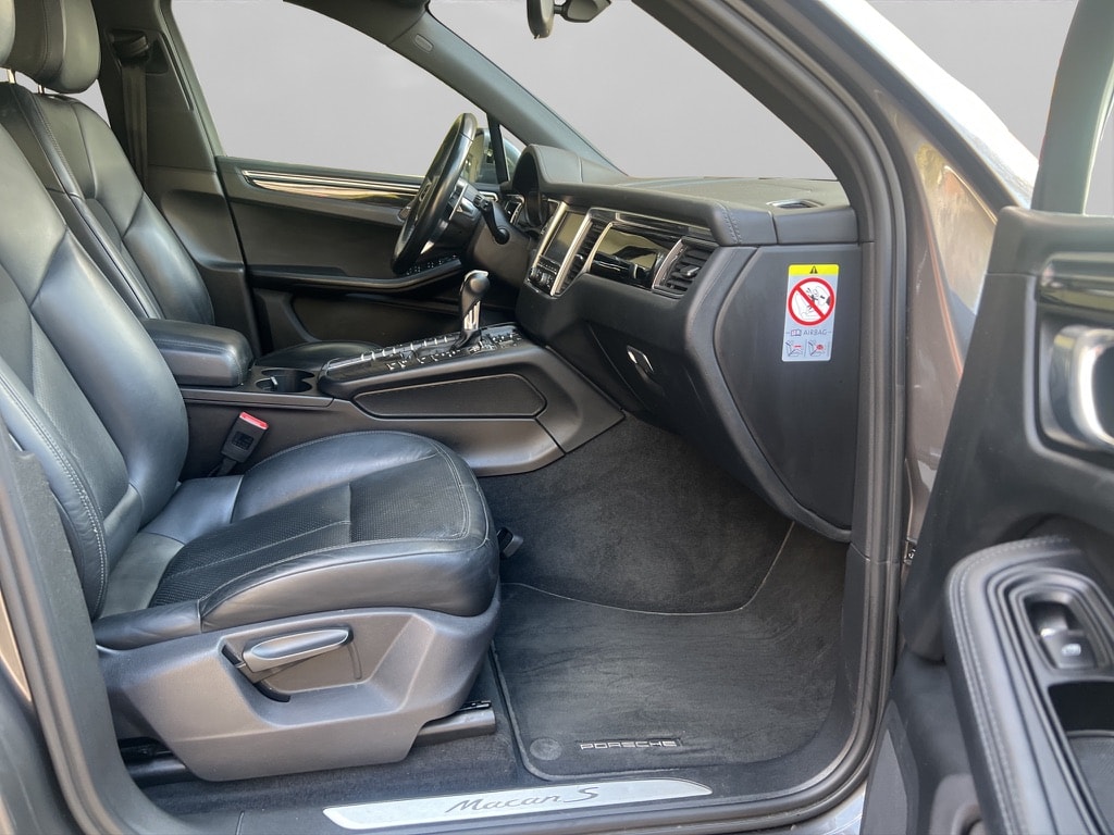 PORSCHE Macan S PDK-image-9