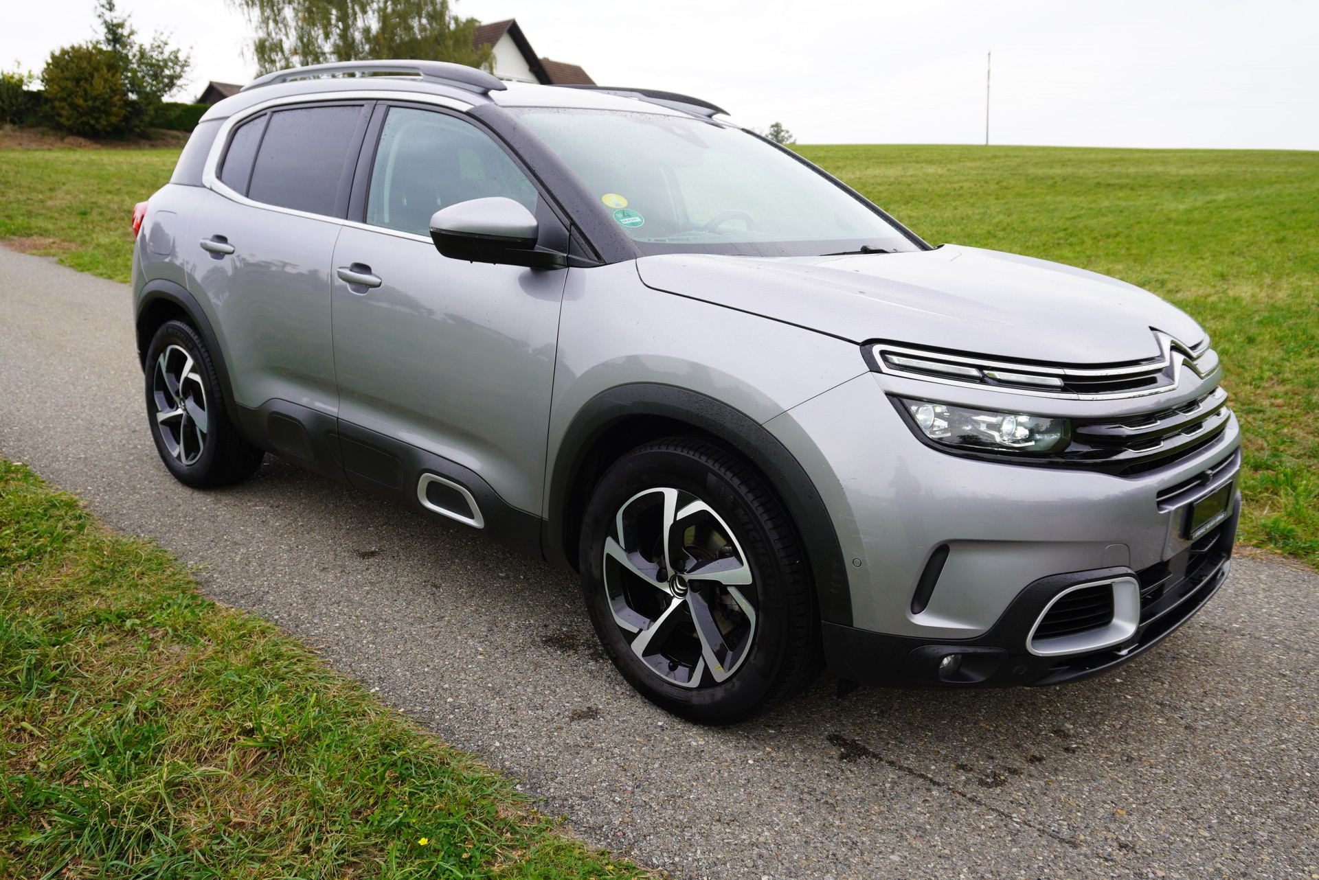 CITROEN C5 Aircross 1.5 BlueHD Shine EAT8-image-2