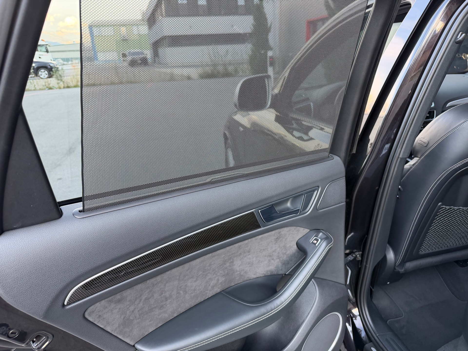 AUDI SQ5 3.0 TDI quattro tiptronic-image-25
