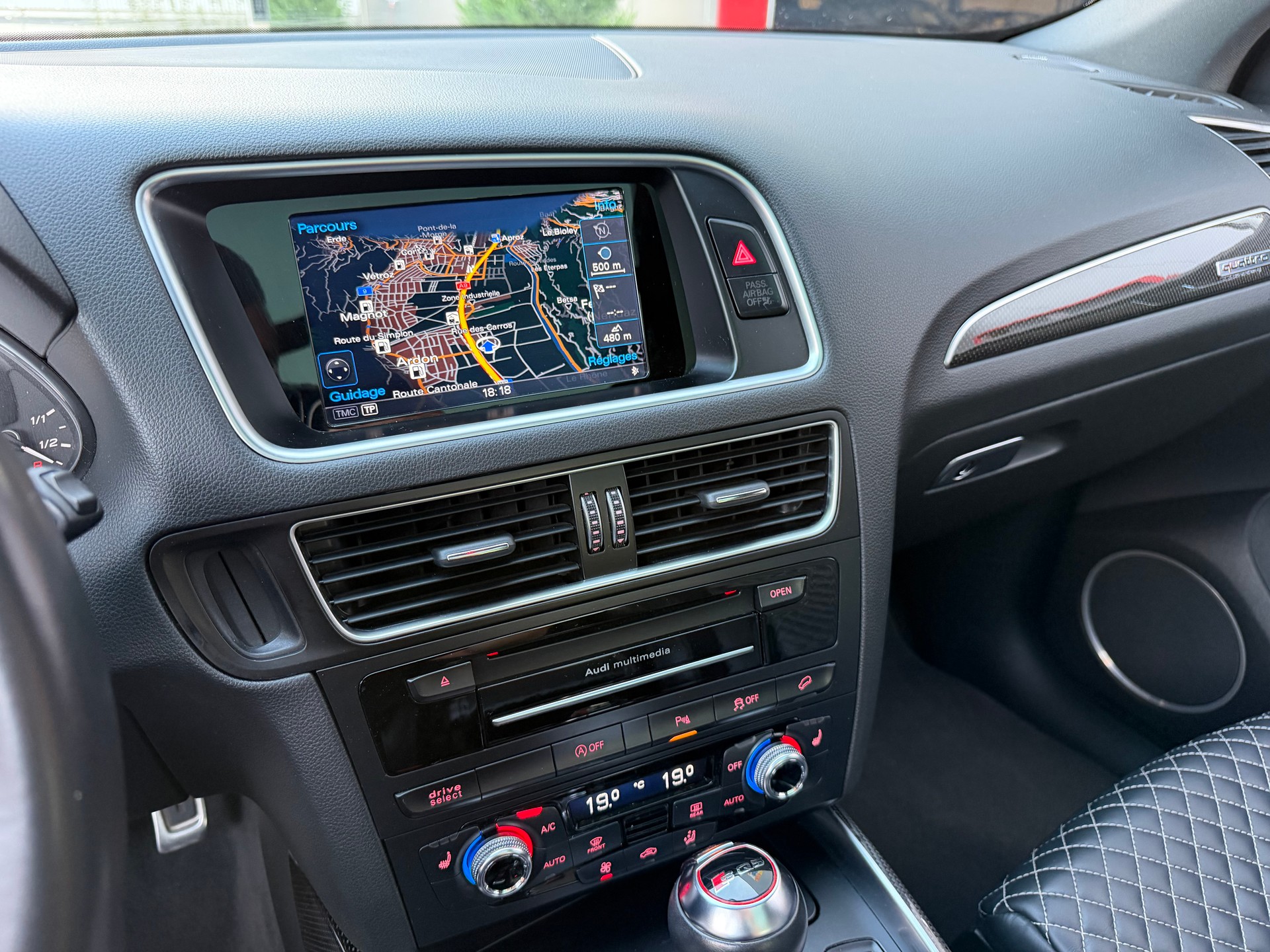 AUDI SQ5 3.0 TDI quattro tiptronic-image-18