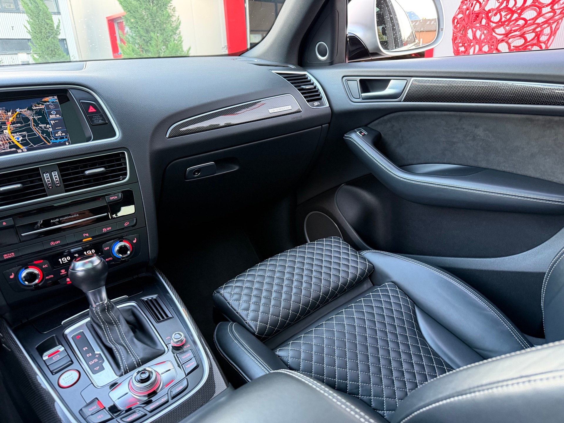 AUDI SQ5 3.0 TDI quattro tiptronic-image-12