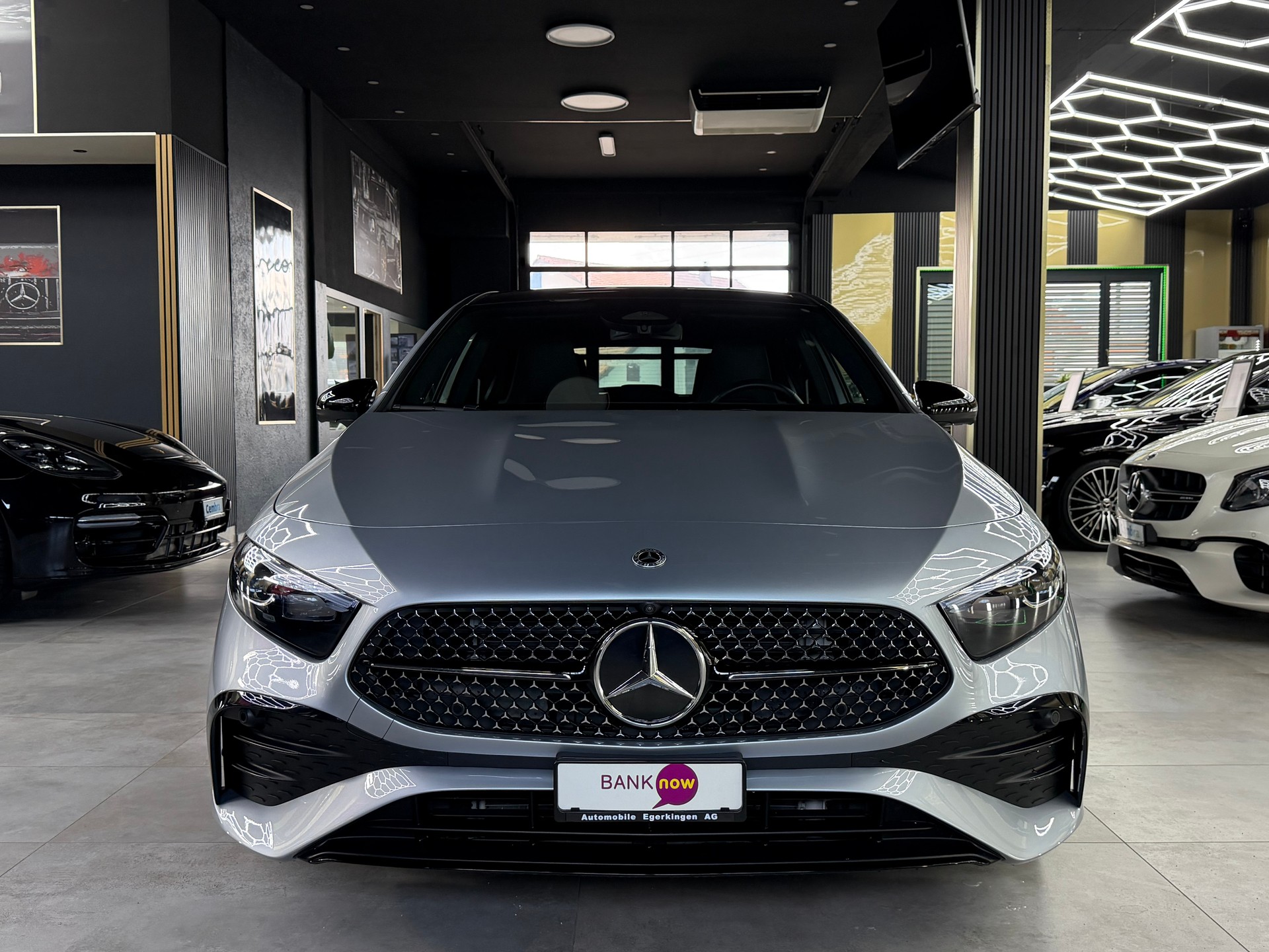 MERCEDES-BENZ A 220 4Matic 8G-DCT-image-1