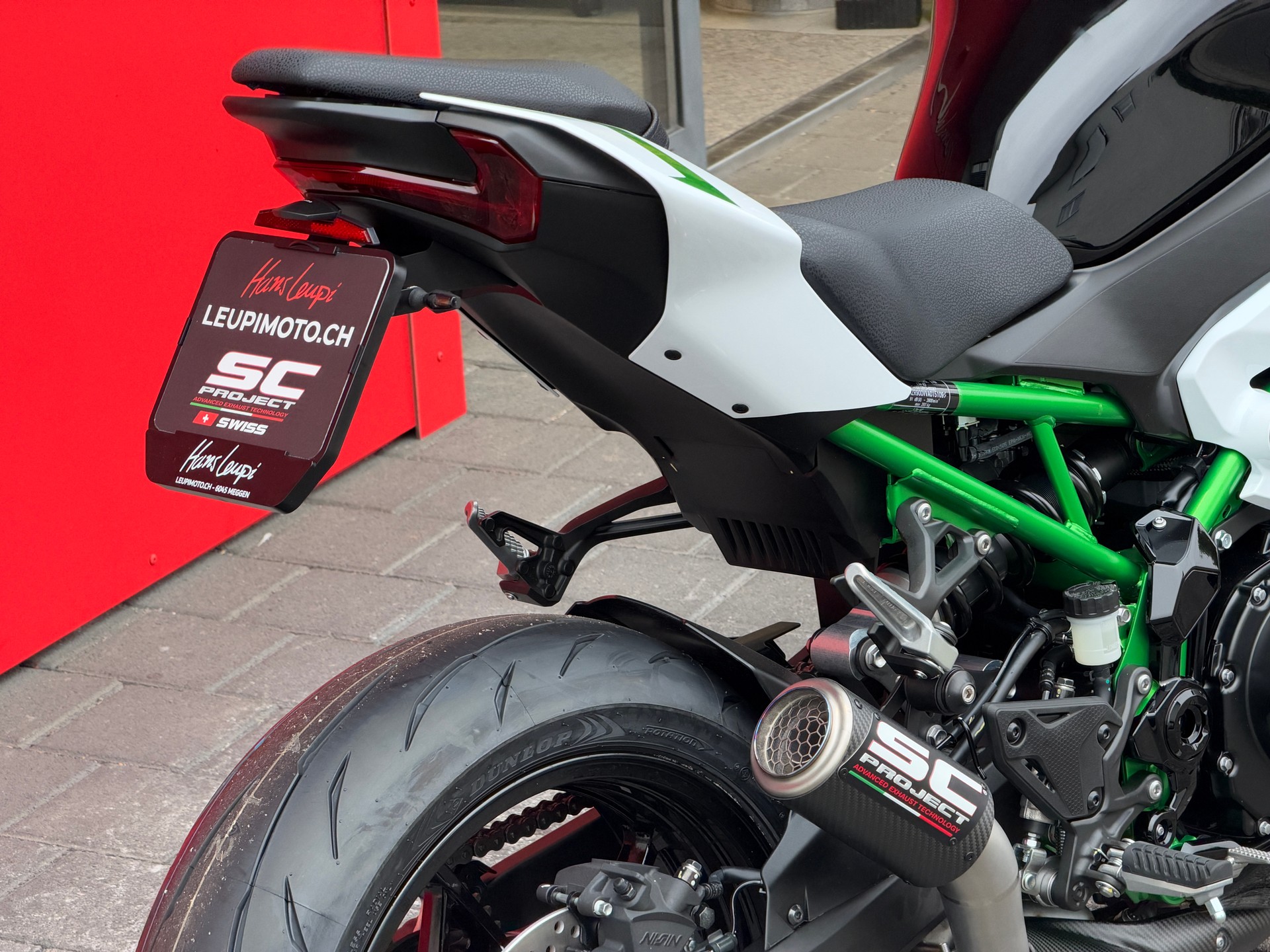 KAWASAKI Z 900-image-4