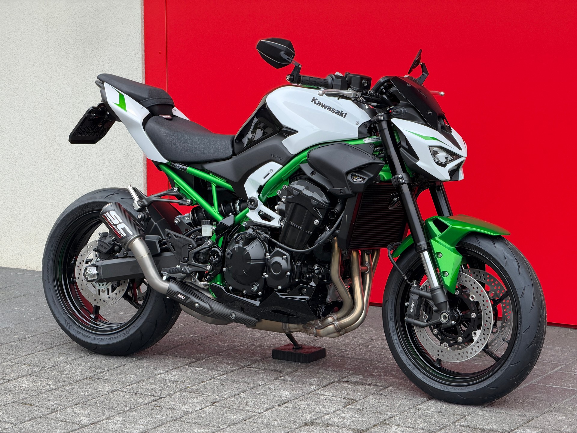 KAWASAKI Z 900-image-9