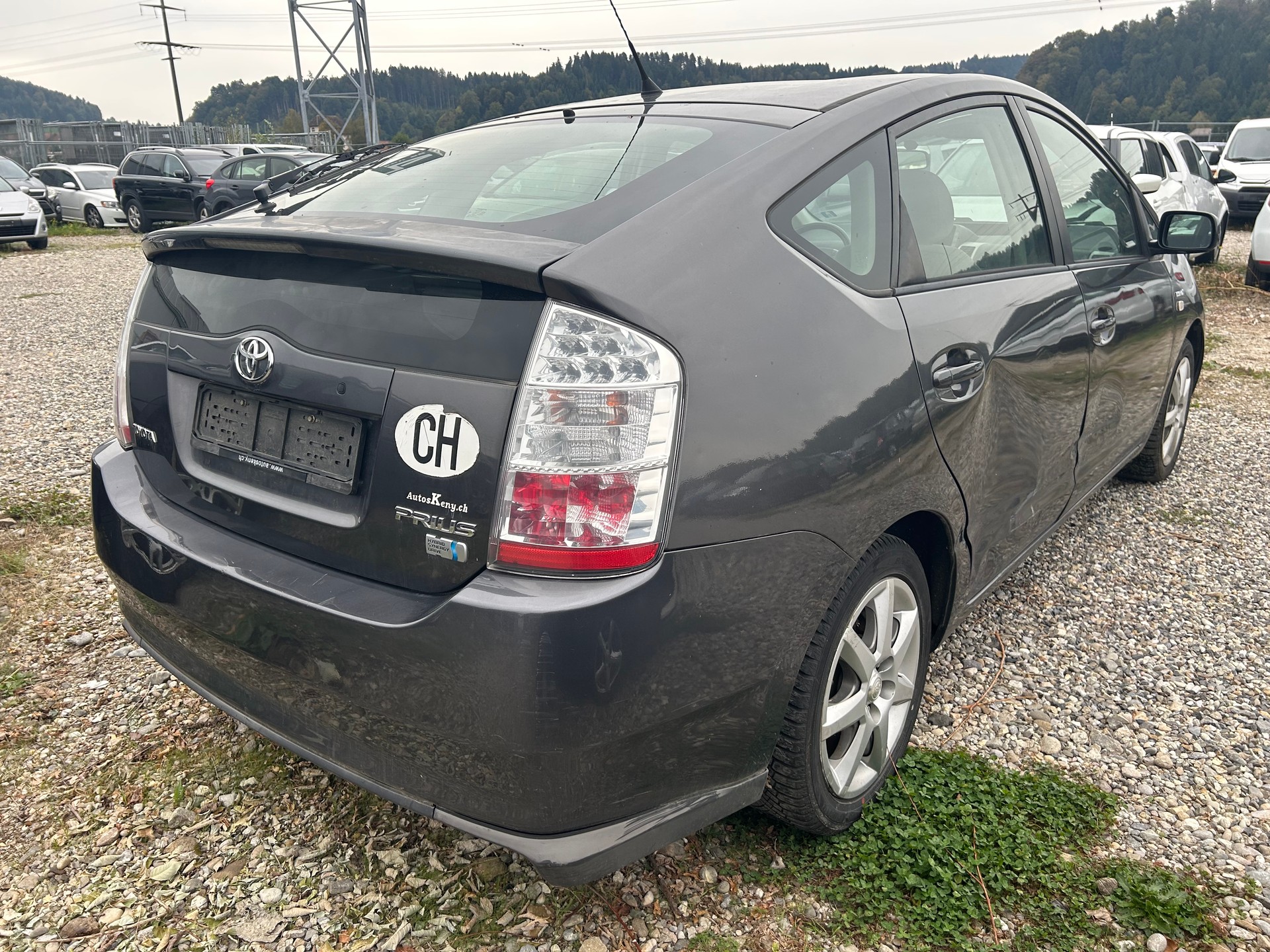TOYOTA Prius 1.5 16V Hybrid-image-3