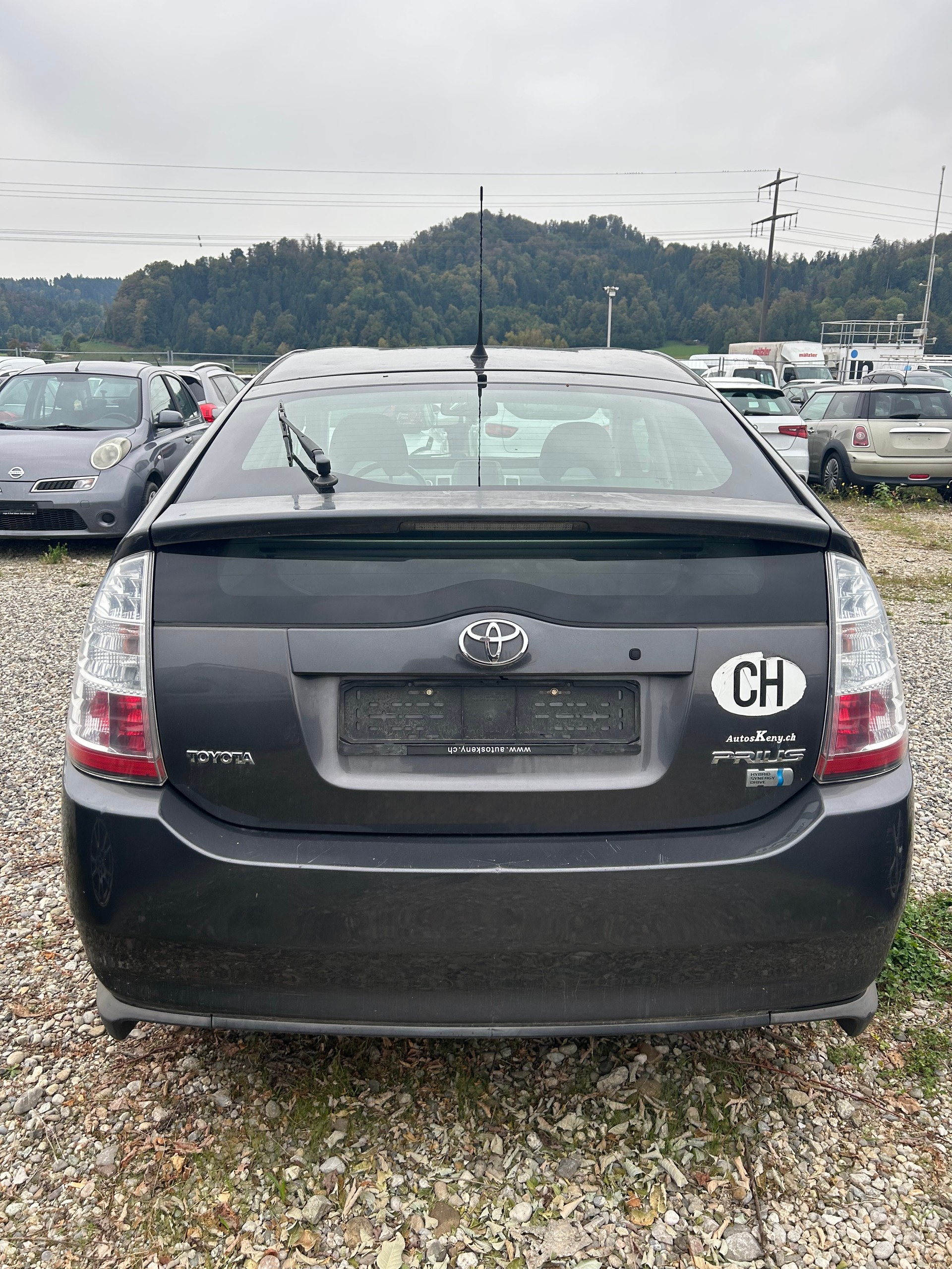 TOYOTA Prius 1.5 16V Hybrid-image-4