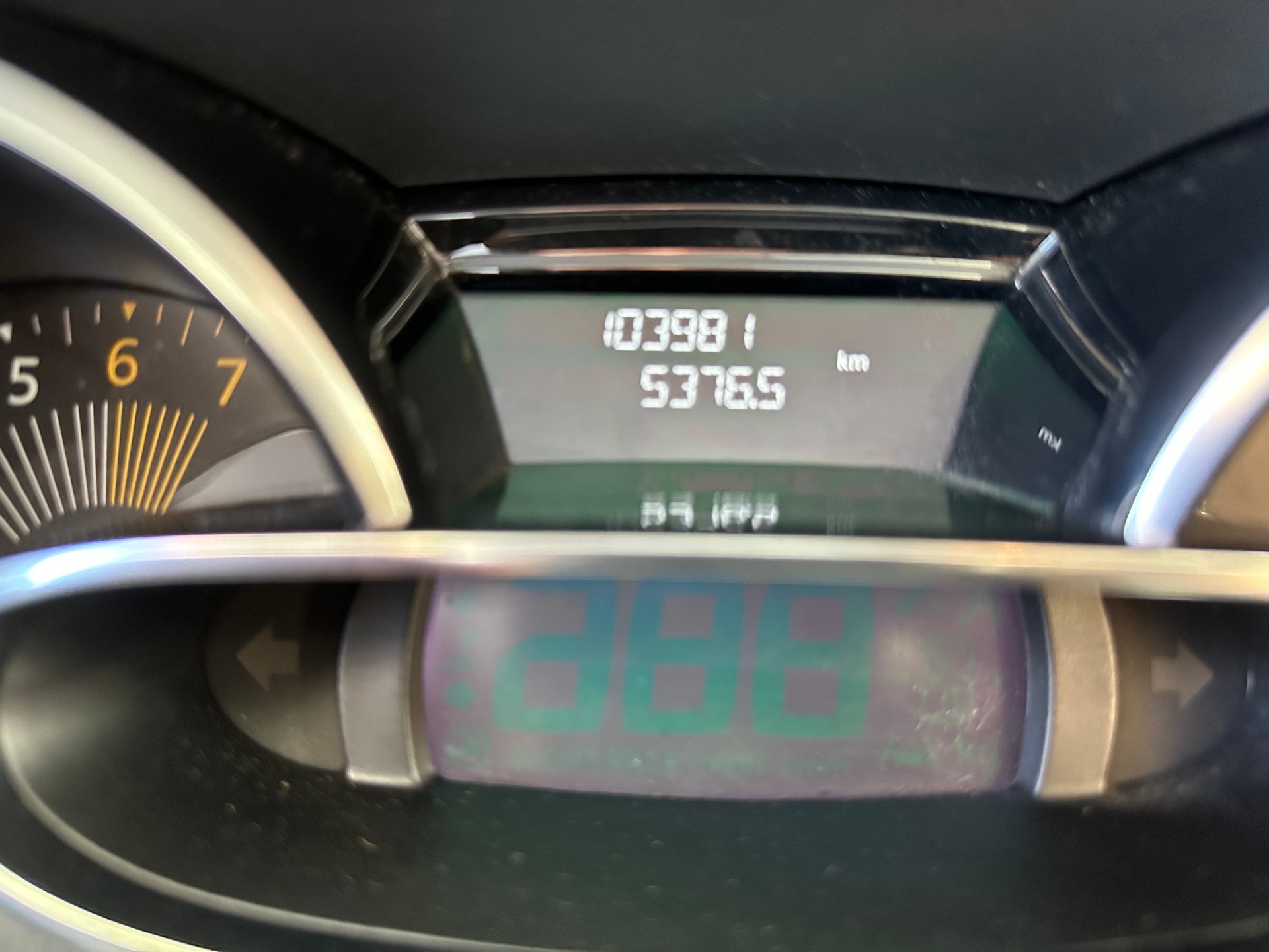 RENAULT Clio Grandtour 1.2 16V T Swiss Edition EDC-image-10