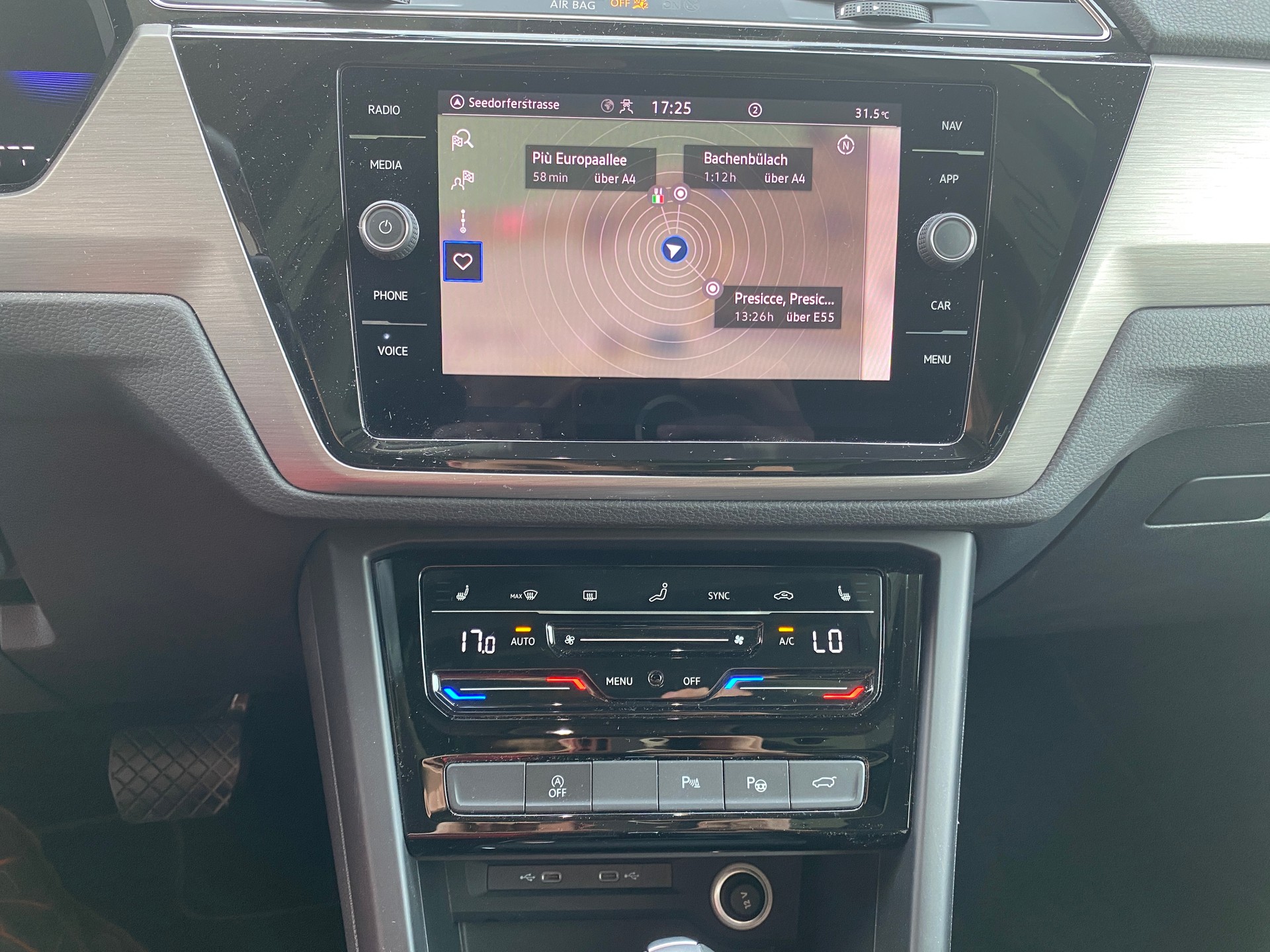VW Touran 1.5 TSI EVO Comfortline DSG-image-6
