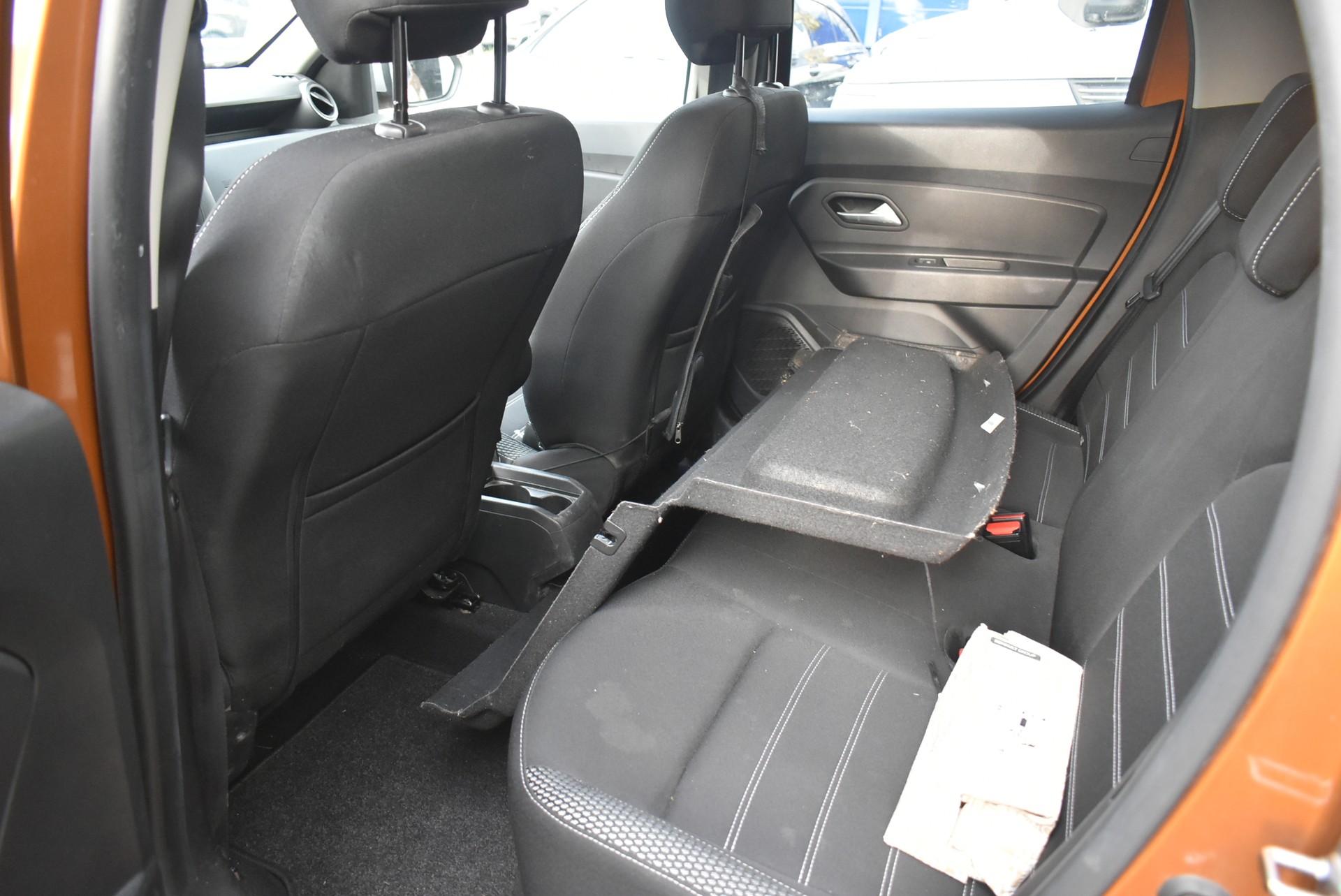 DACIA Duster SCe 115 Prestige 4x4-image-11