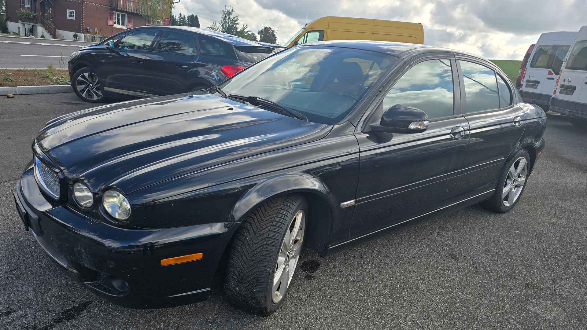 JAGUAR X-Type 2.2D Sovereign Automatic-image-1