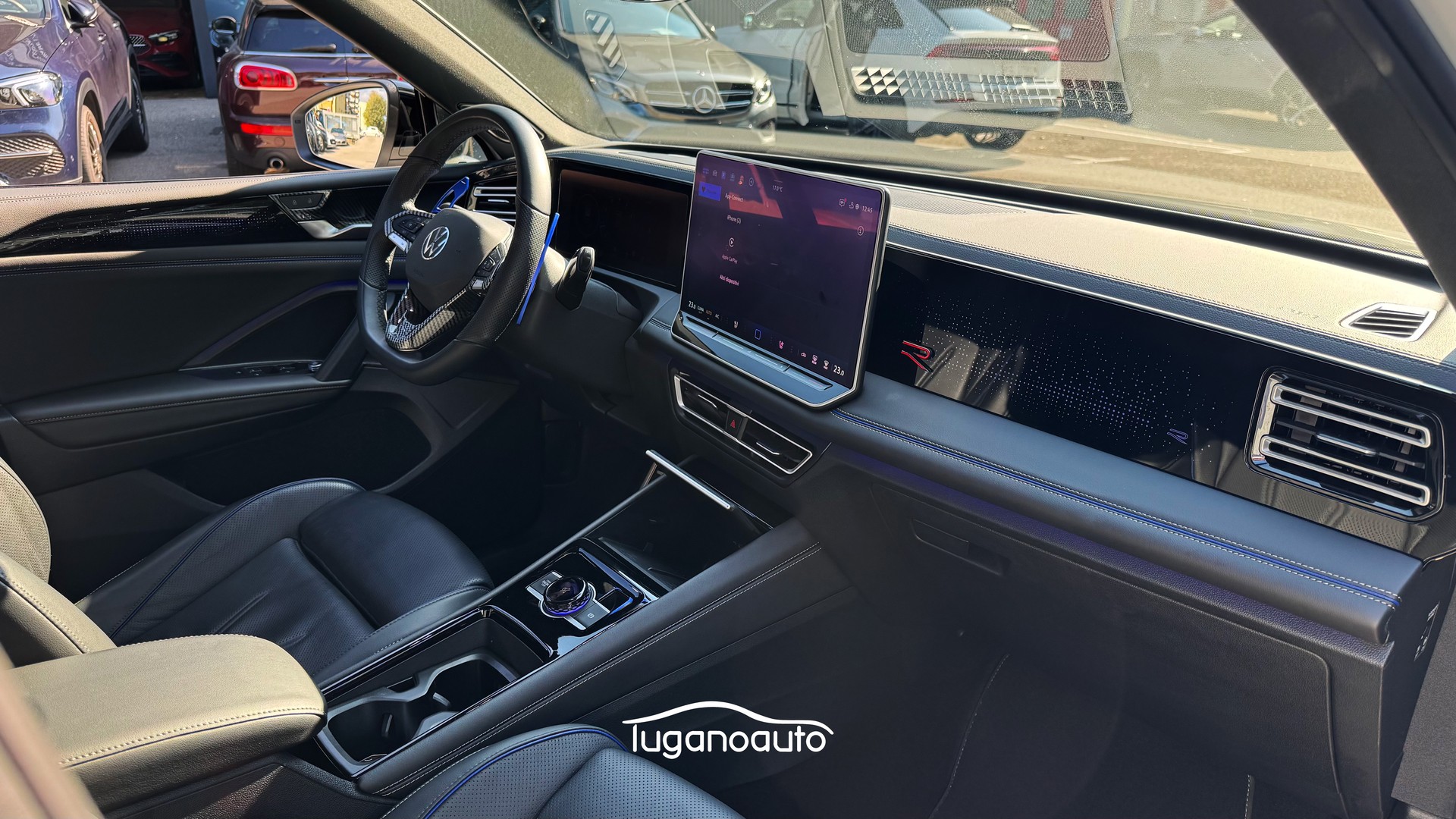 VW Tiguan 2.0 TSI United DSG 4Motion-image-14