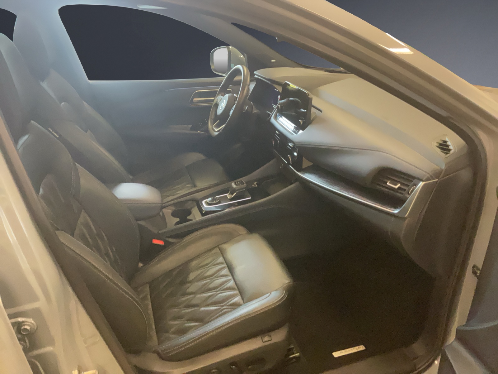 Image NISSAN QASHQAI Qashqai1.3MHEV Tekna+ 4x4