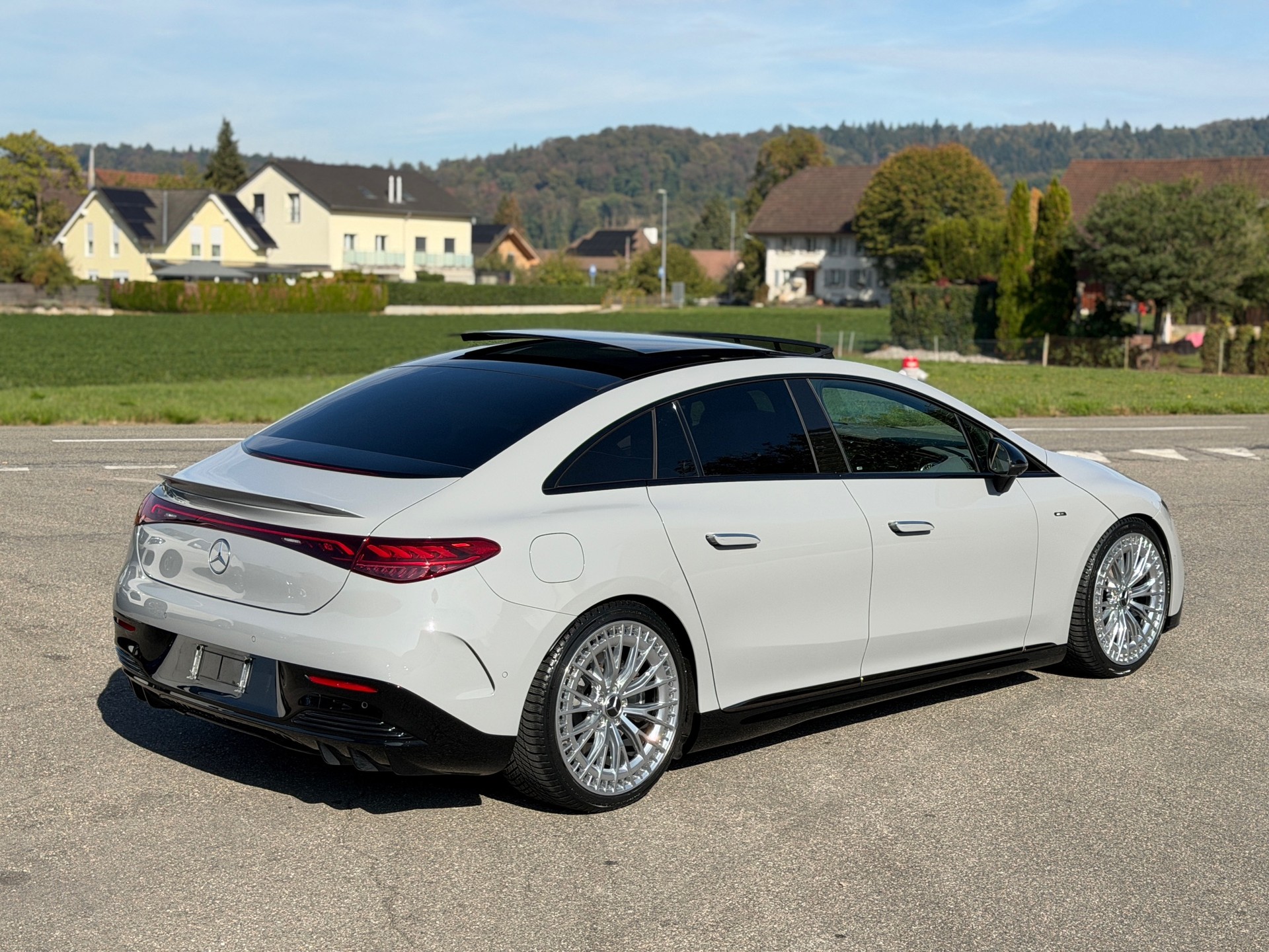 MERCEDES-BENZ EQE 43 AMG 4 Matic-image-14