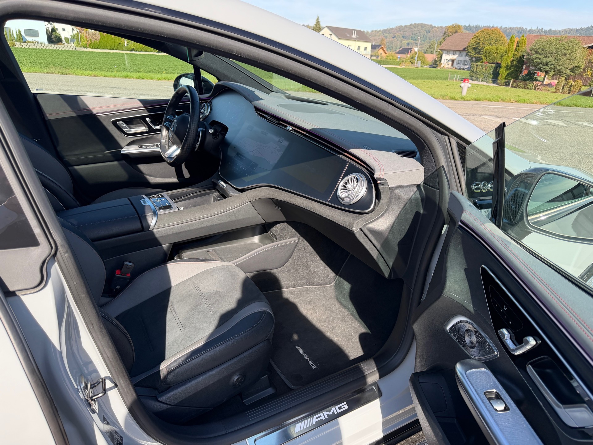 MERCEDES-BENZ EQE 43 AMG 4 Matic-image-10