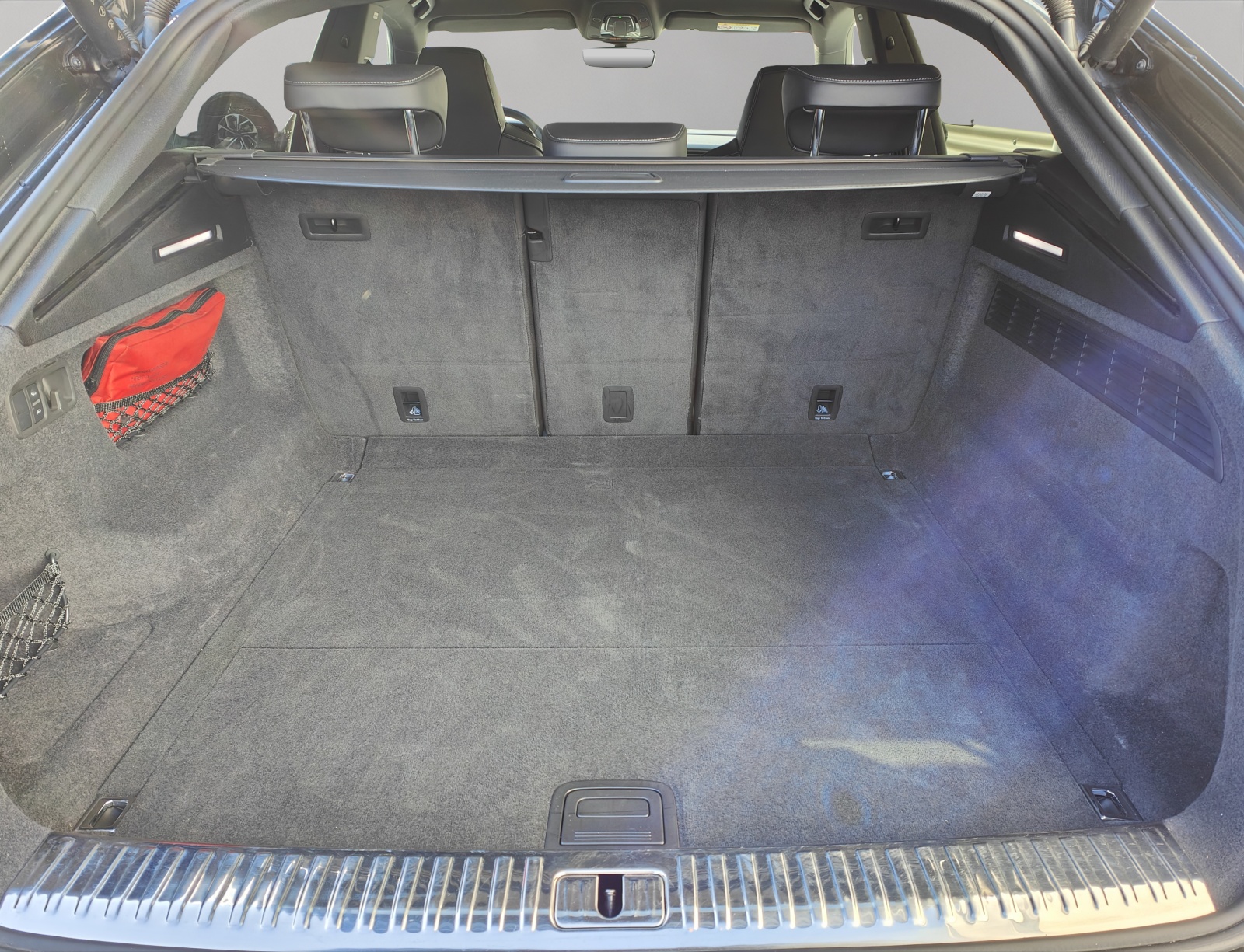 AUDI Q8 45 TDI Black Edition quattro tiptronic-image-12