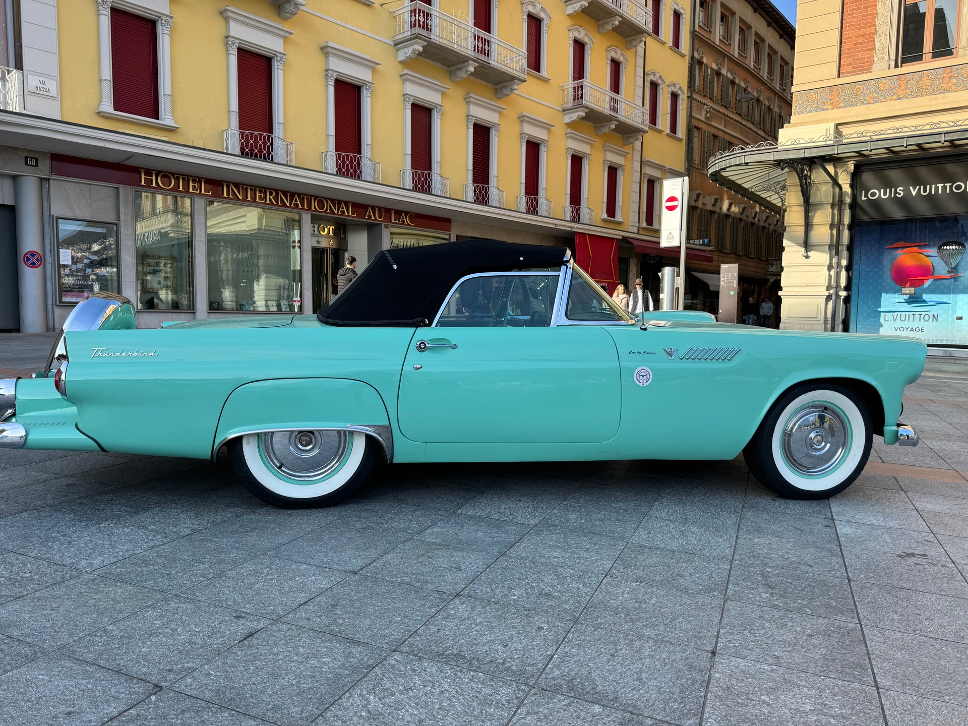FORD Thunderbird 4.8-image-9