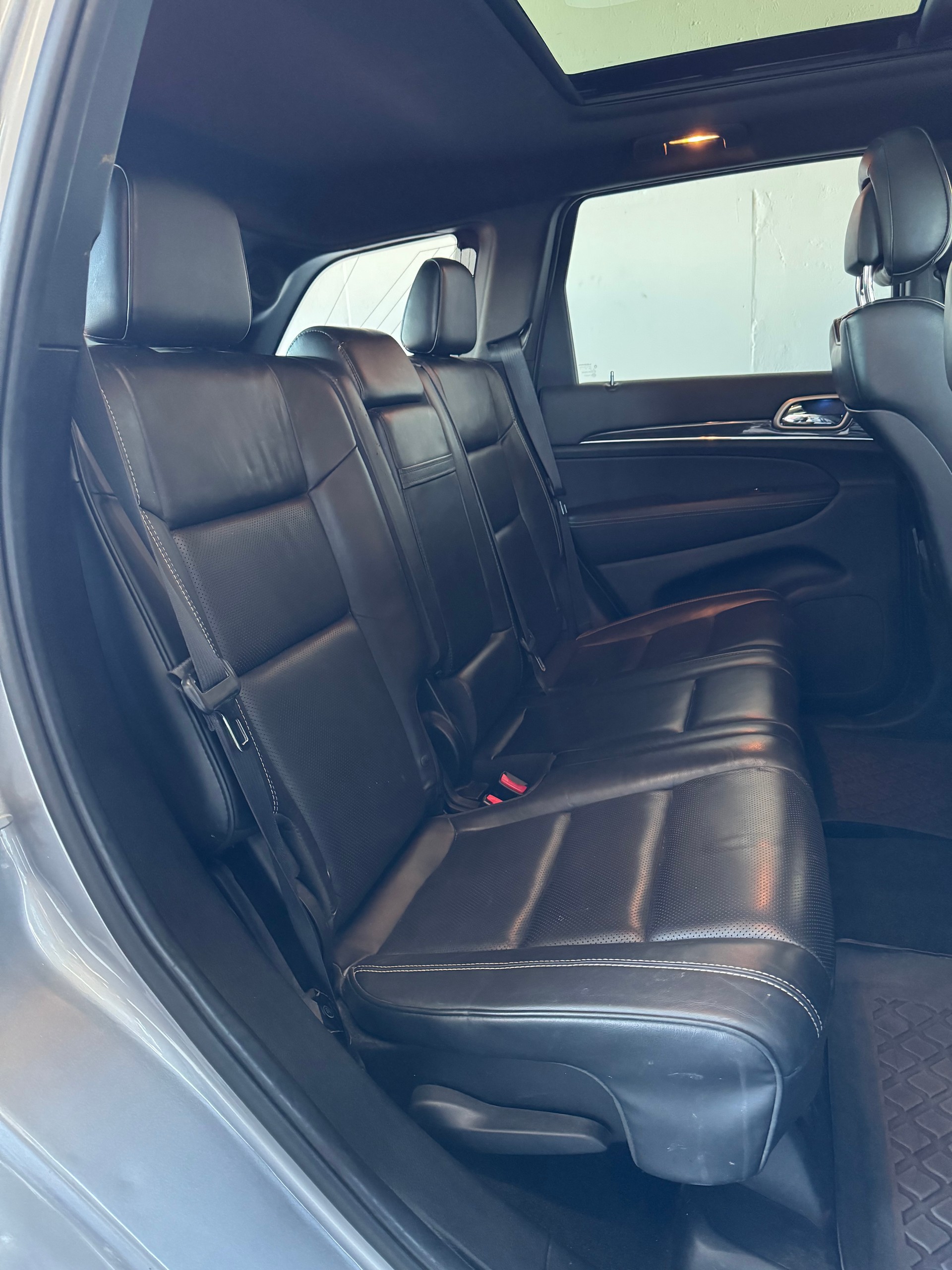 JEEP Grand Cherokee 3.0 CRD Overland Automatic-image-26
