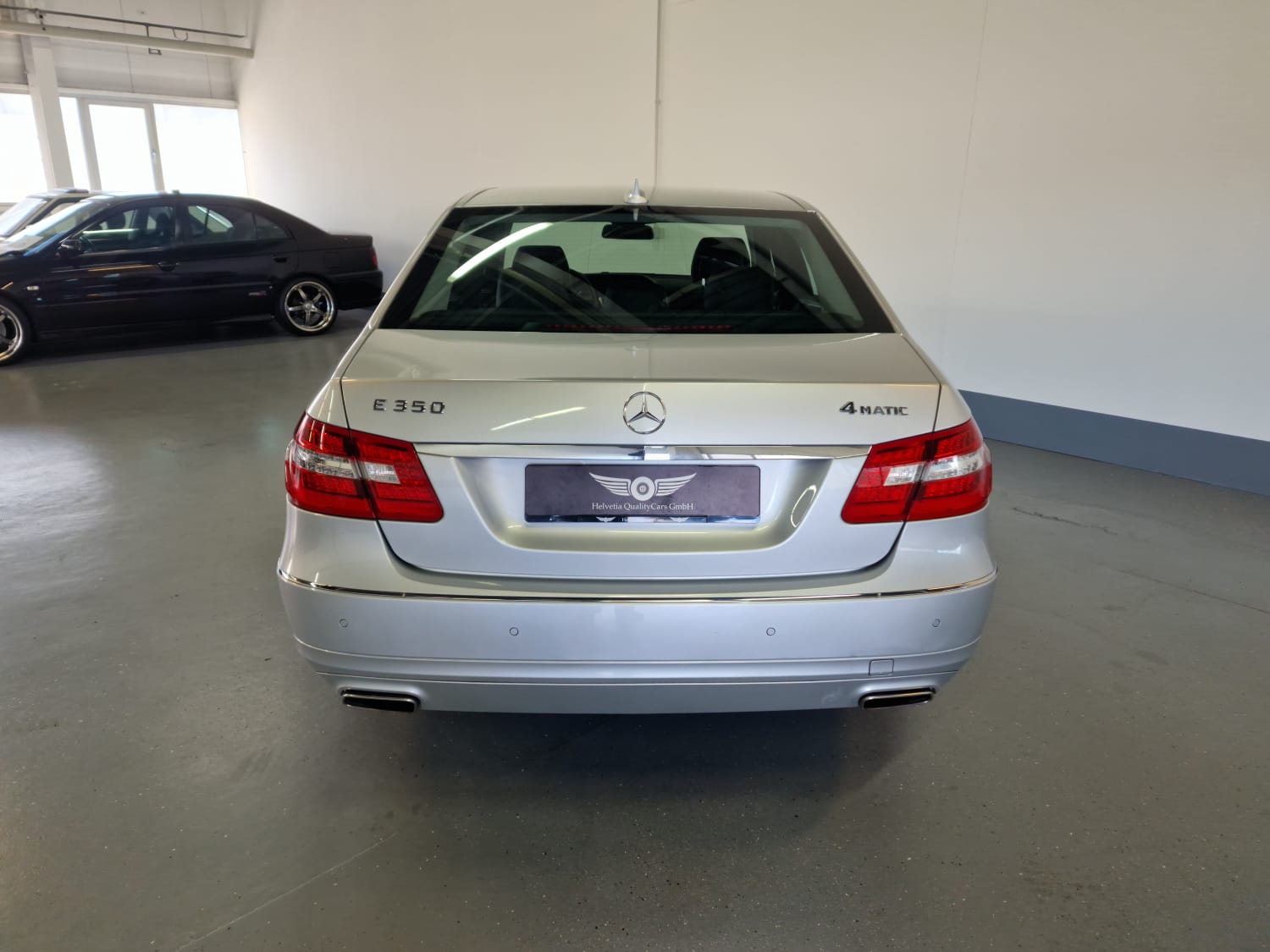 MERCEDES-BENZ E 350 Avantgarde 4Matic 7G-Tronic-image-16