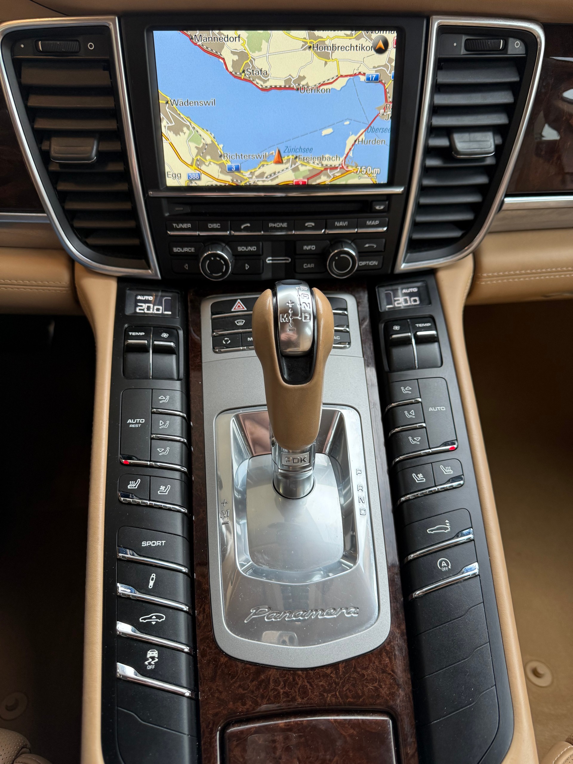 PORSCHE Panamera 4S 4.8 PDK-image-11